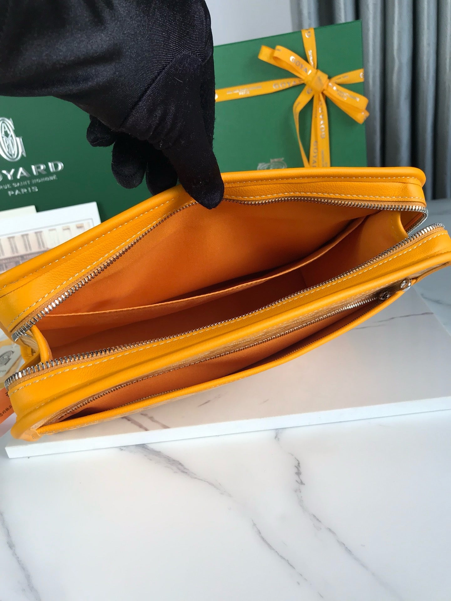 GYD Jouvence Toiletry Bag