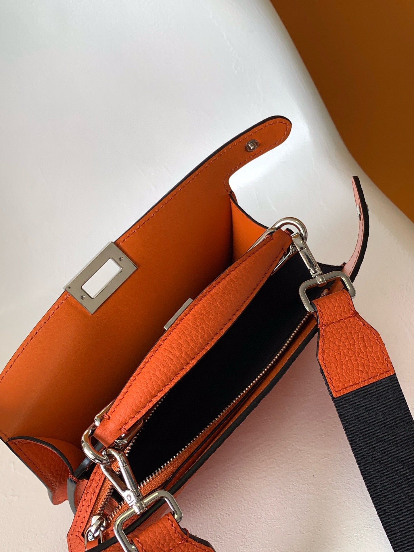 FD Peekaboo Bag