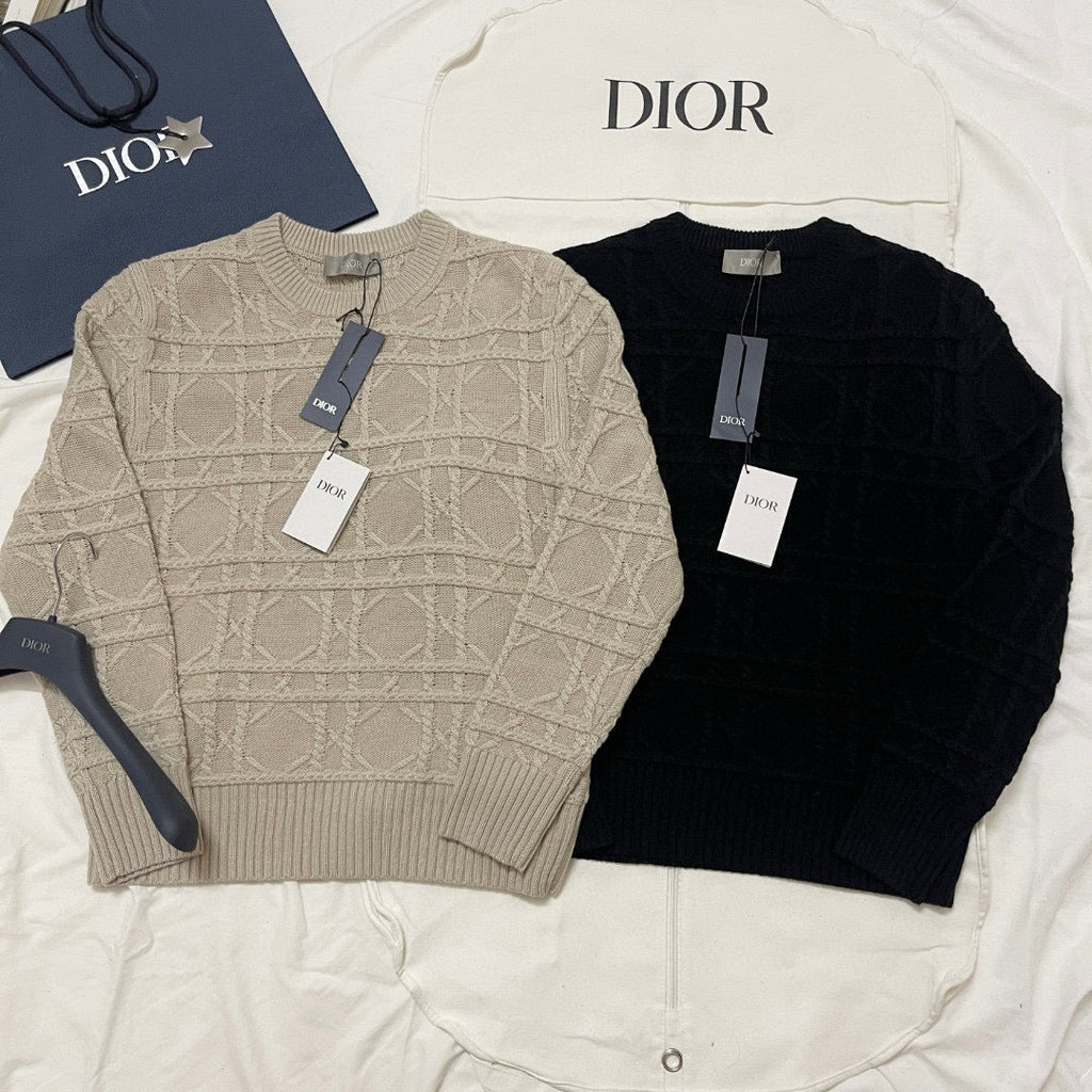 CD Sweater