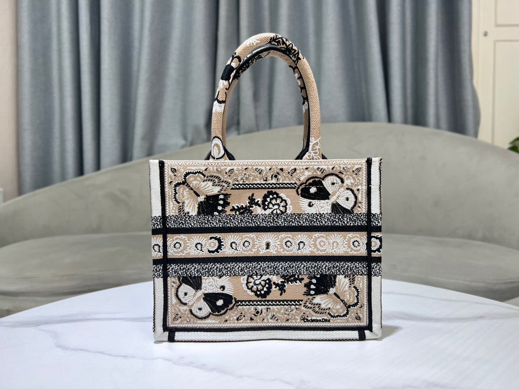CD Book Tote