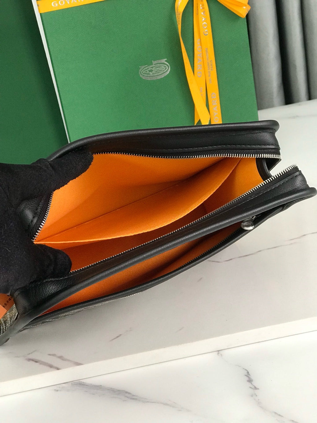 GYD Jouvence Toiletry Bag