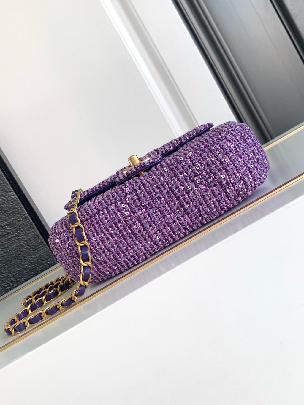 CNL 24C Coco Carry Me Handbag