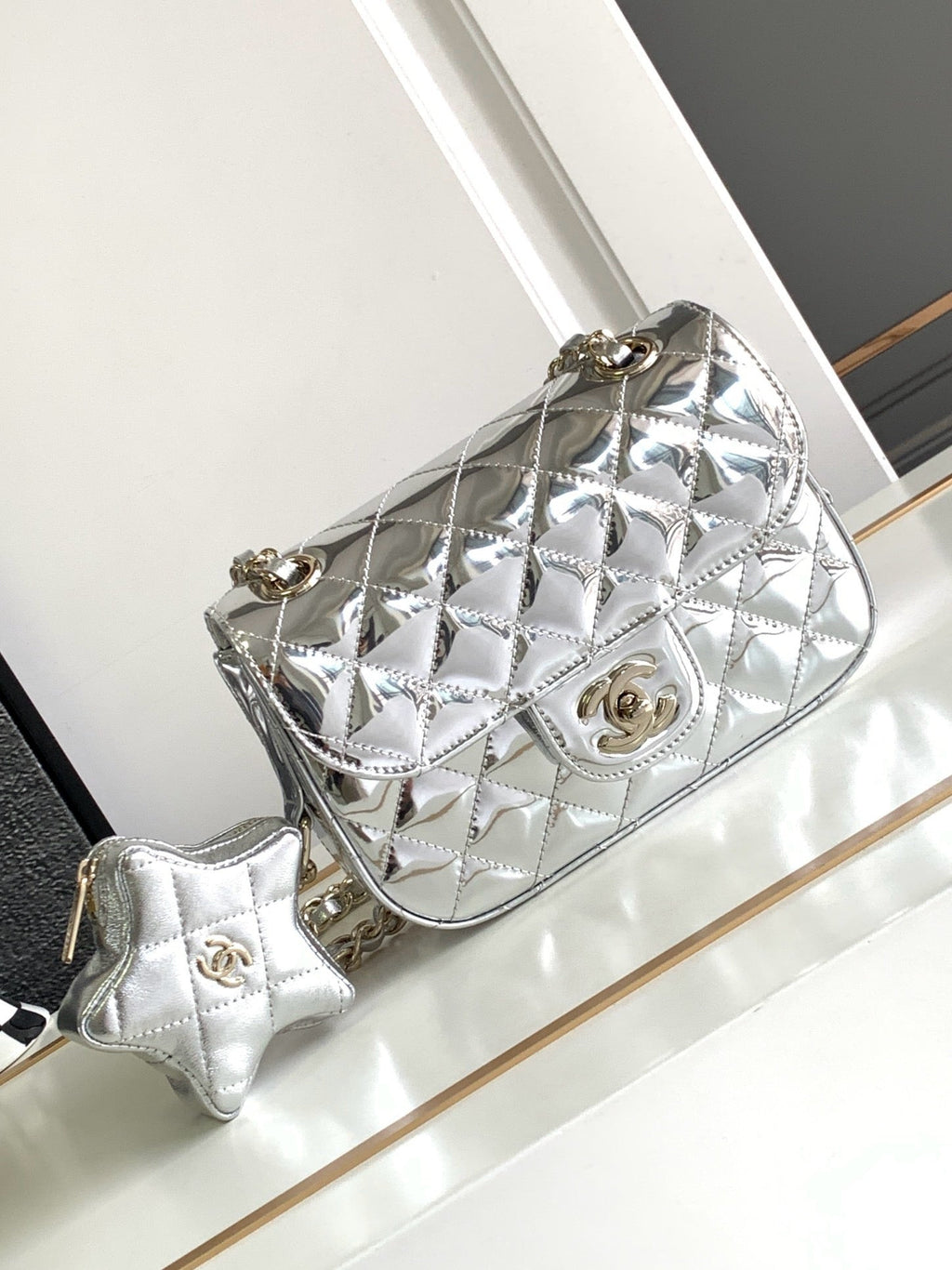 CNL 24C Flap Mini Bag