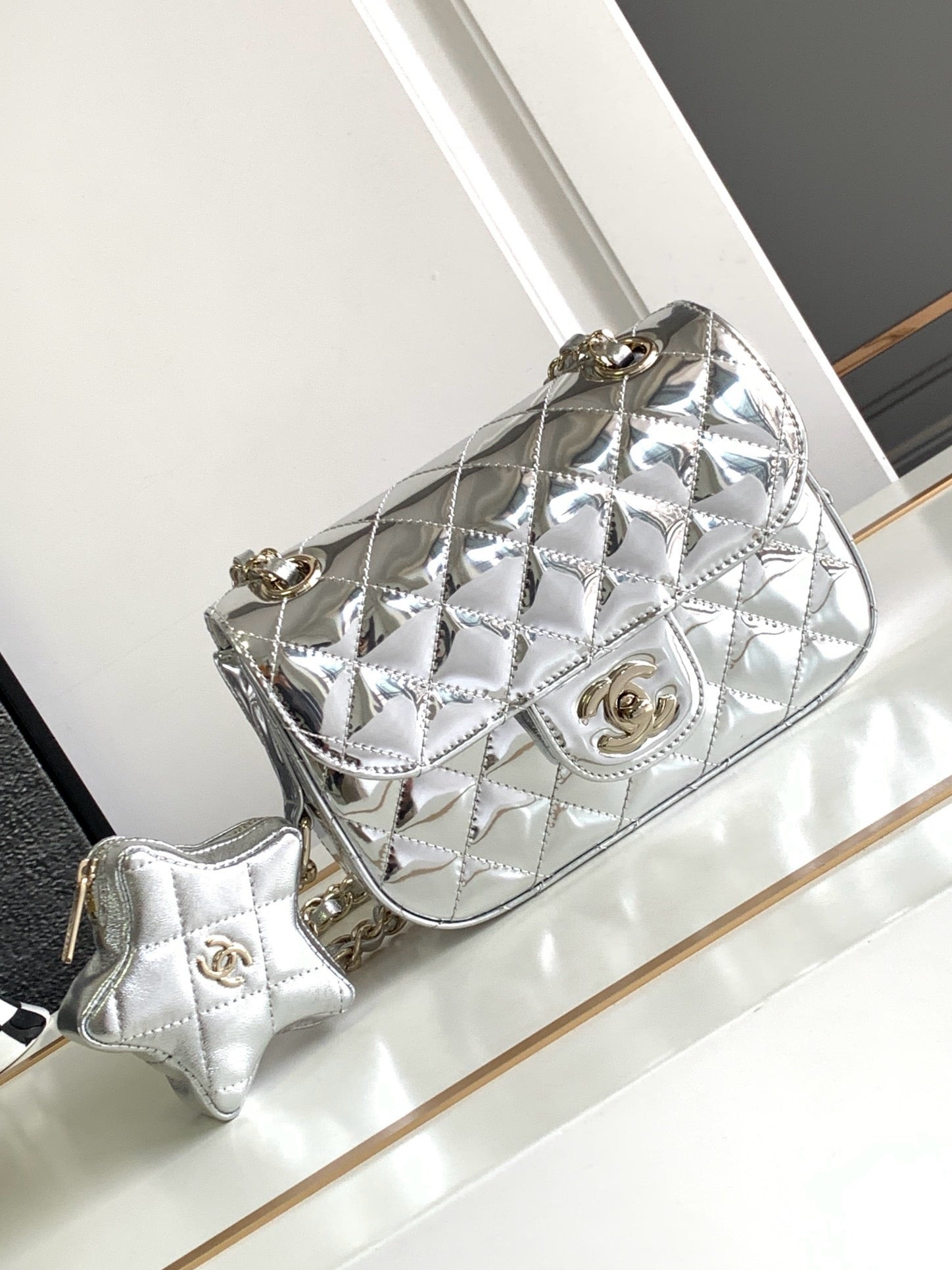 CNL 24C Flap Mini Bag