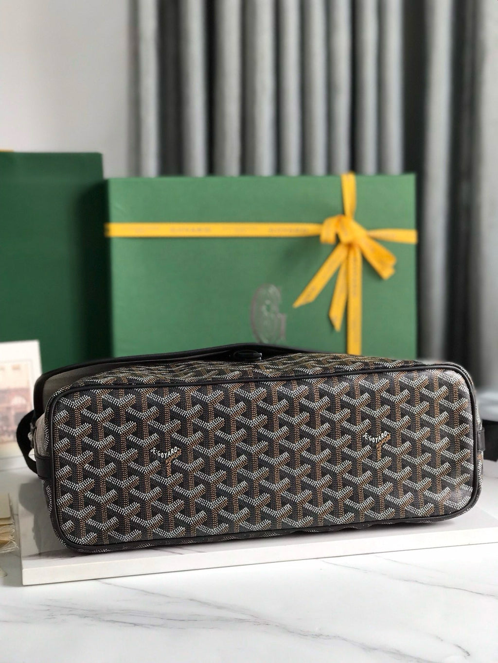 GYD Messenger Bag
