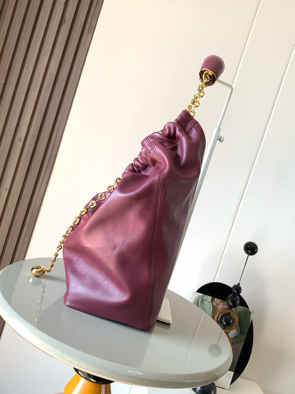 LW Squeeze Leather