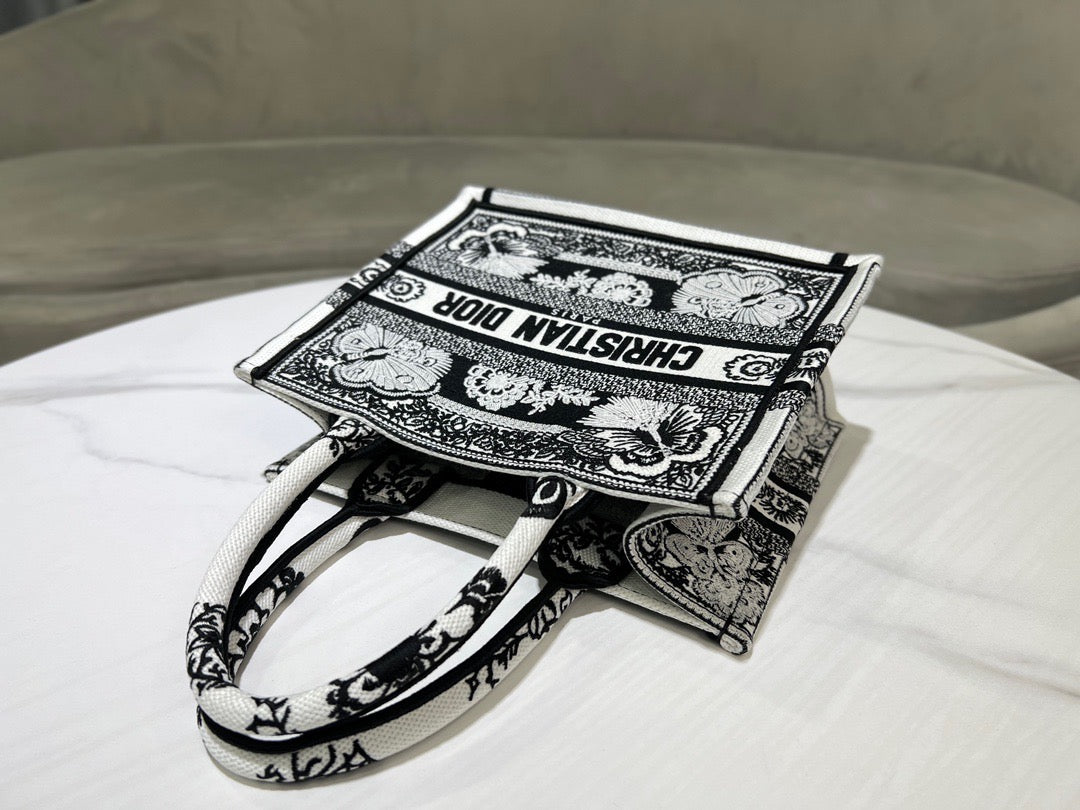 CD Book Tote
