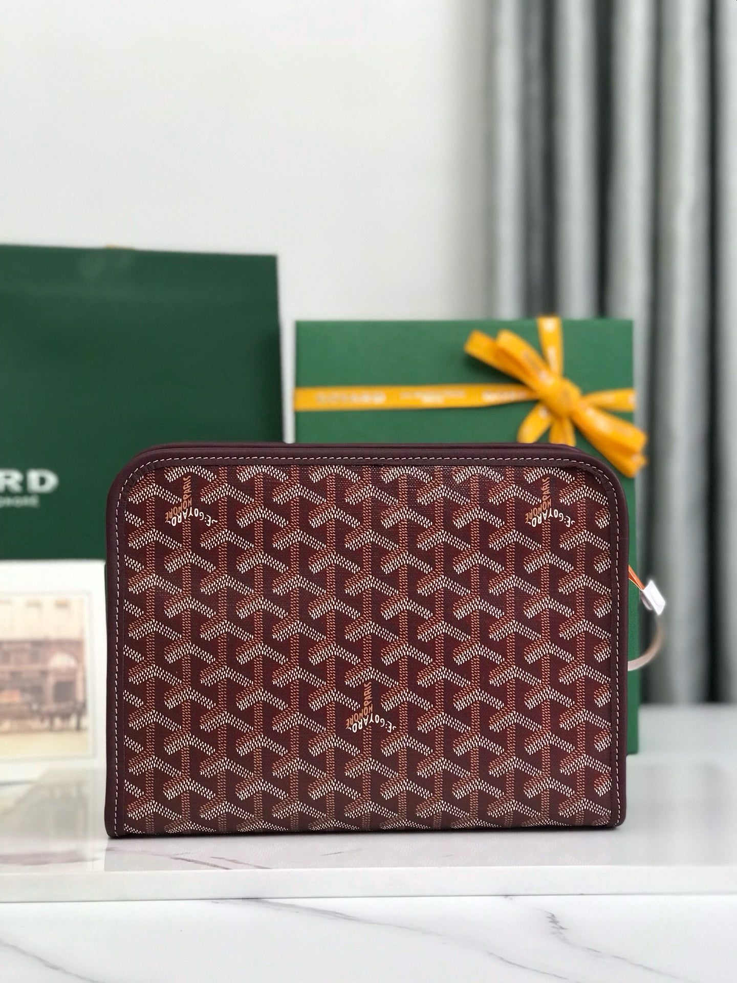 GYD Jouvence Toiletry Bag