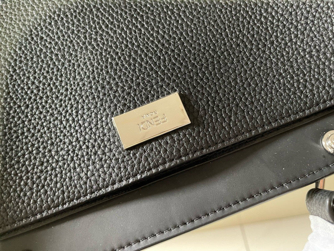 FD Peekaboo Bag
