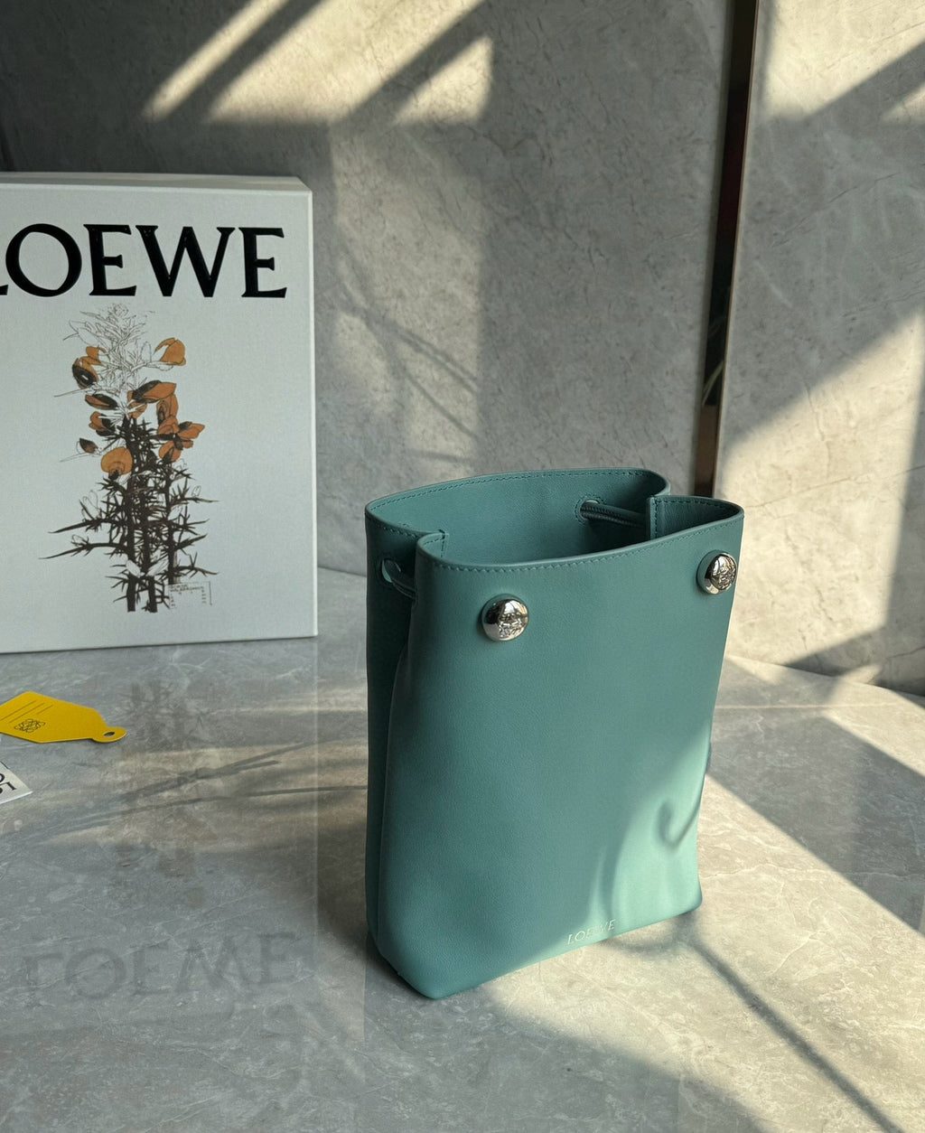LW Pebble Leather