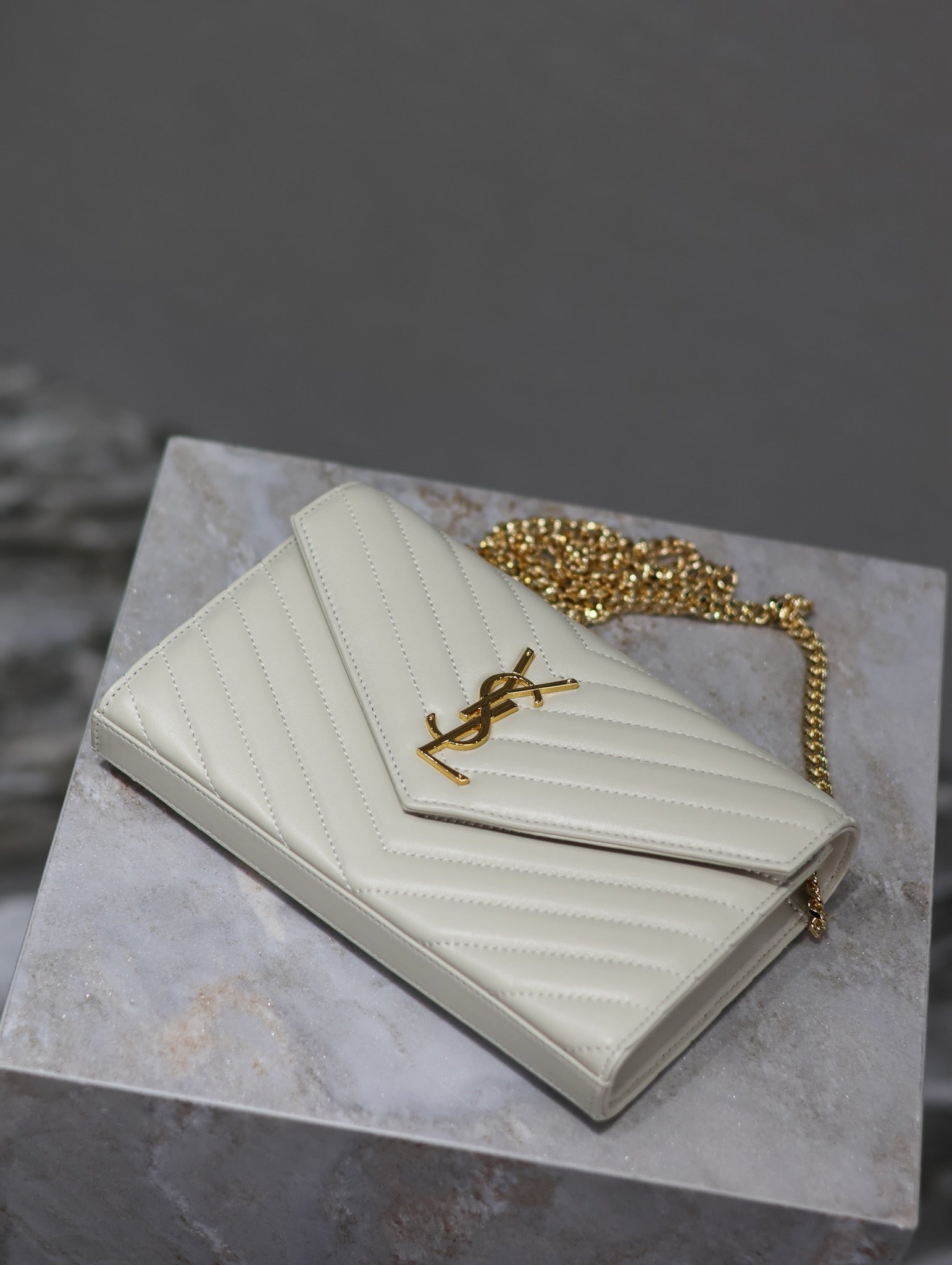 YVT Envelope