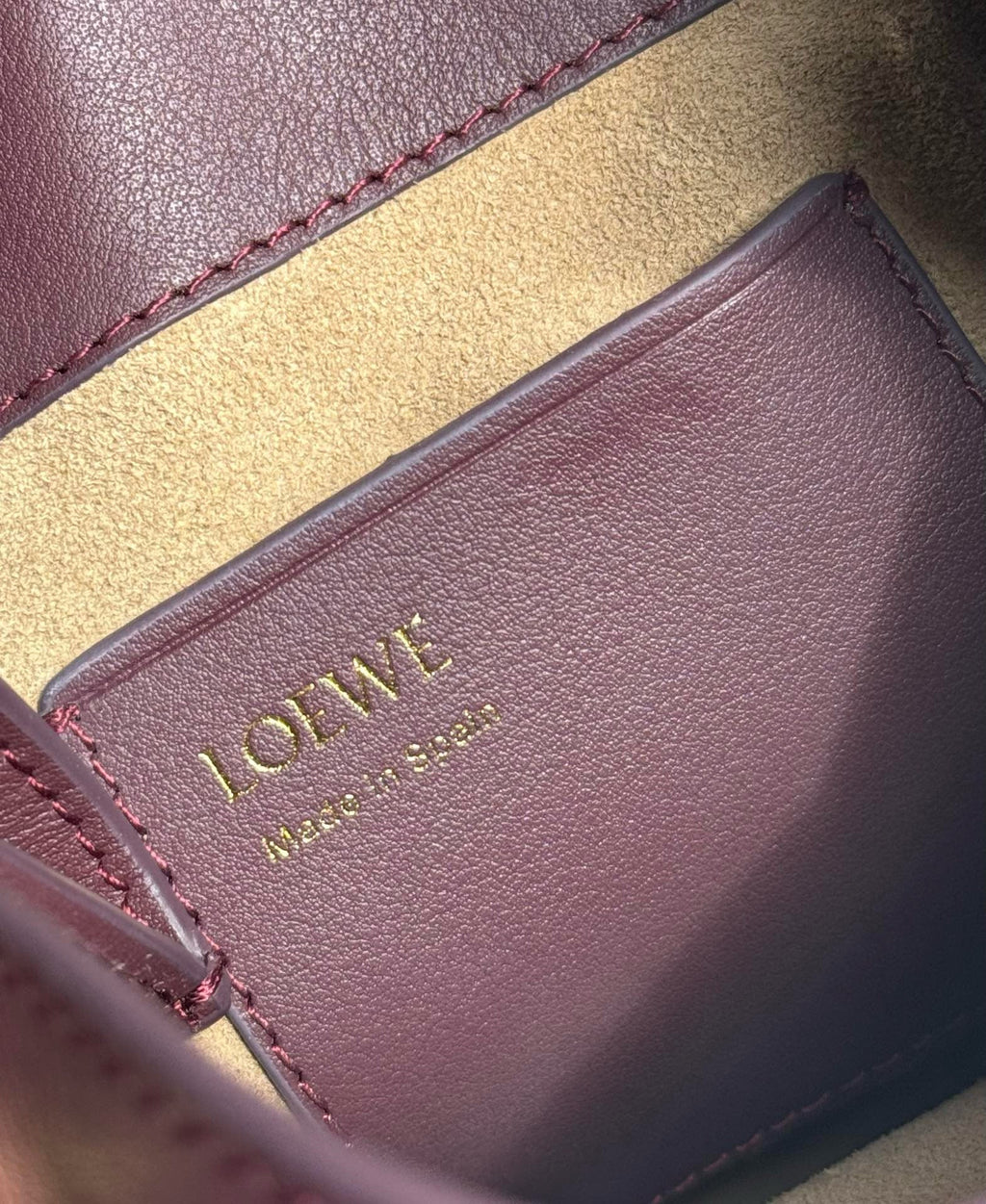 LW Pebble Leather