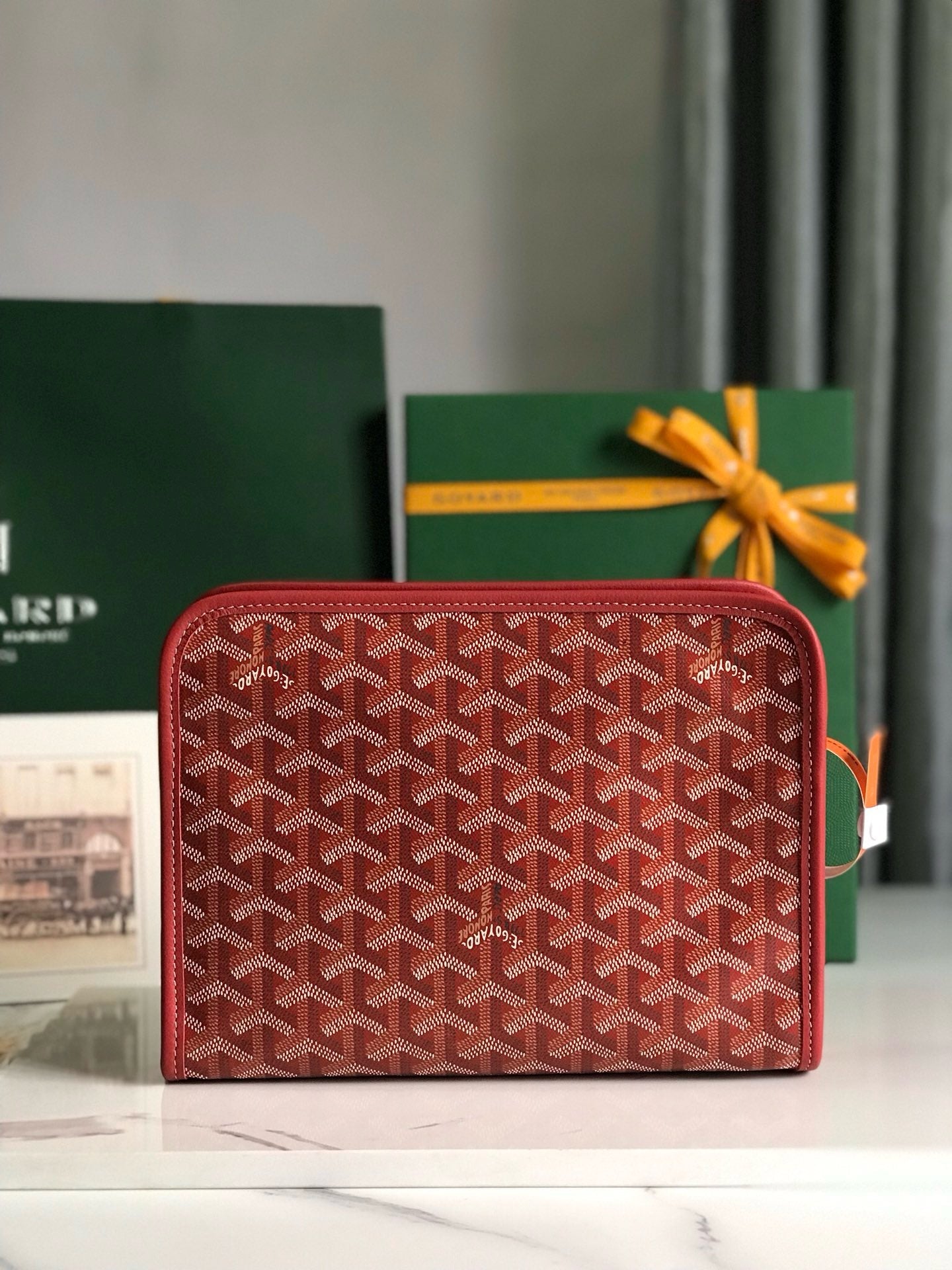 GYD Jouvence Toiletry Bag