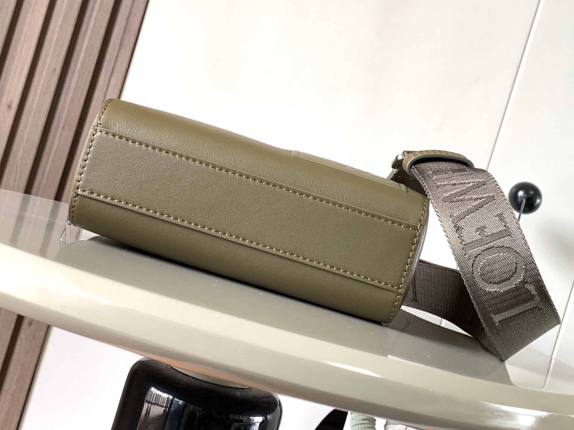 LW Messenger Bag
