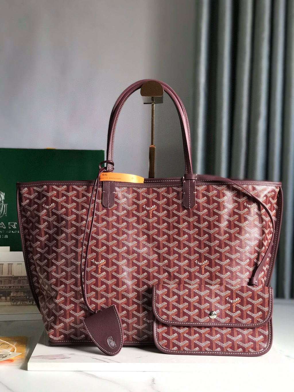 GYD Reversible Anjou