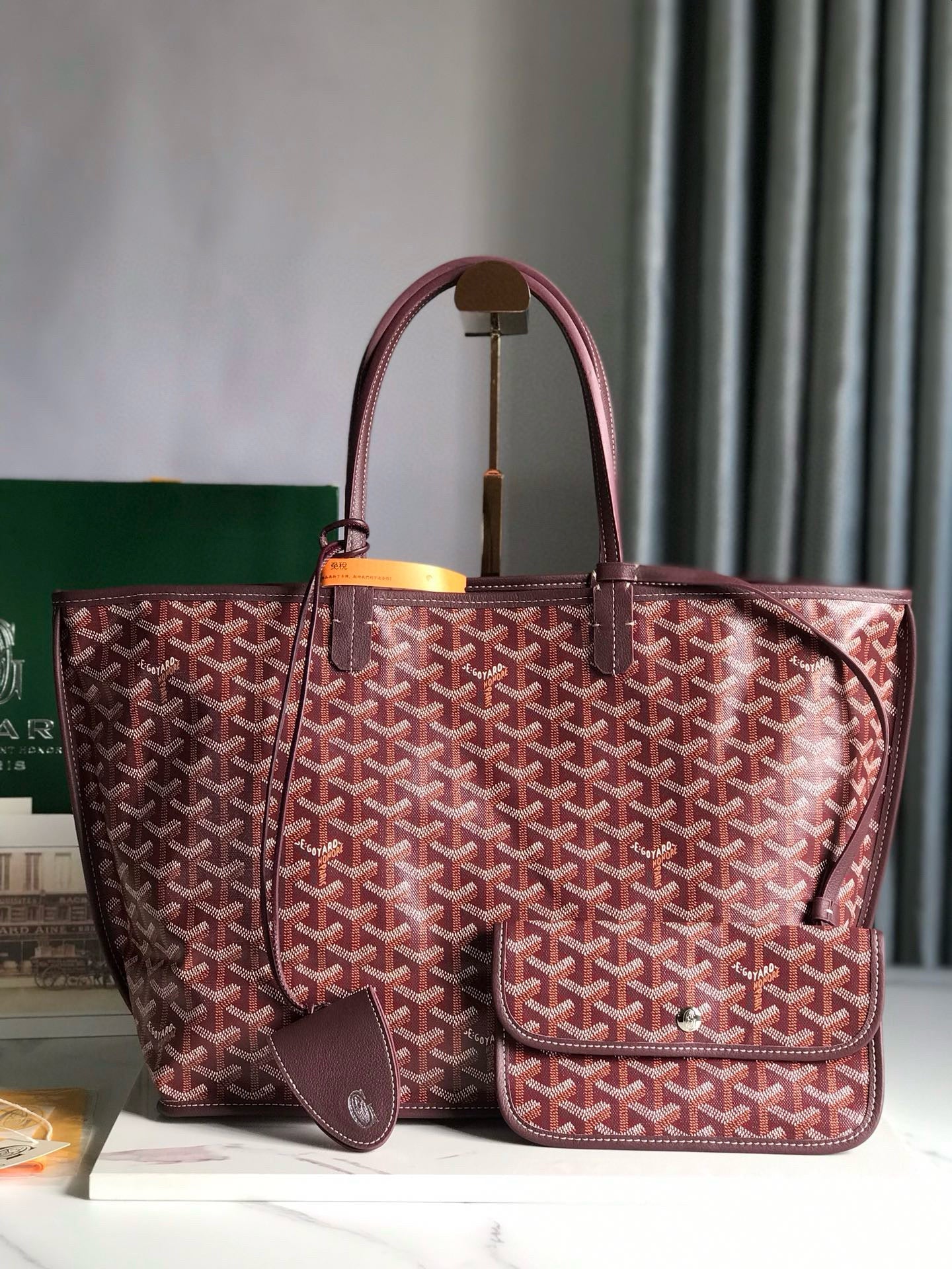GYD Reversible Anjou