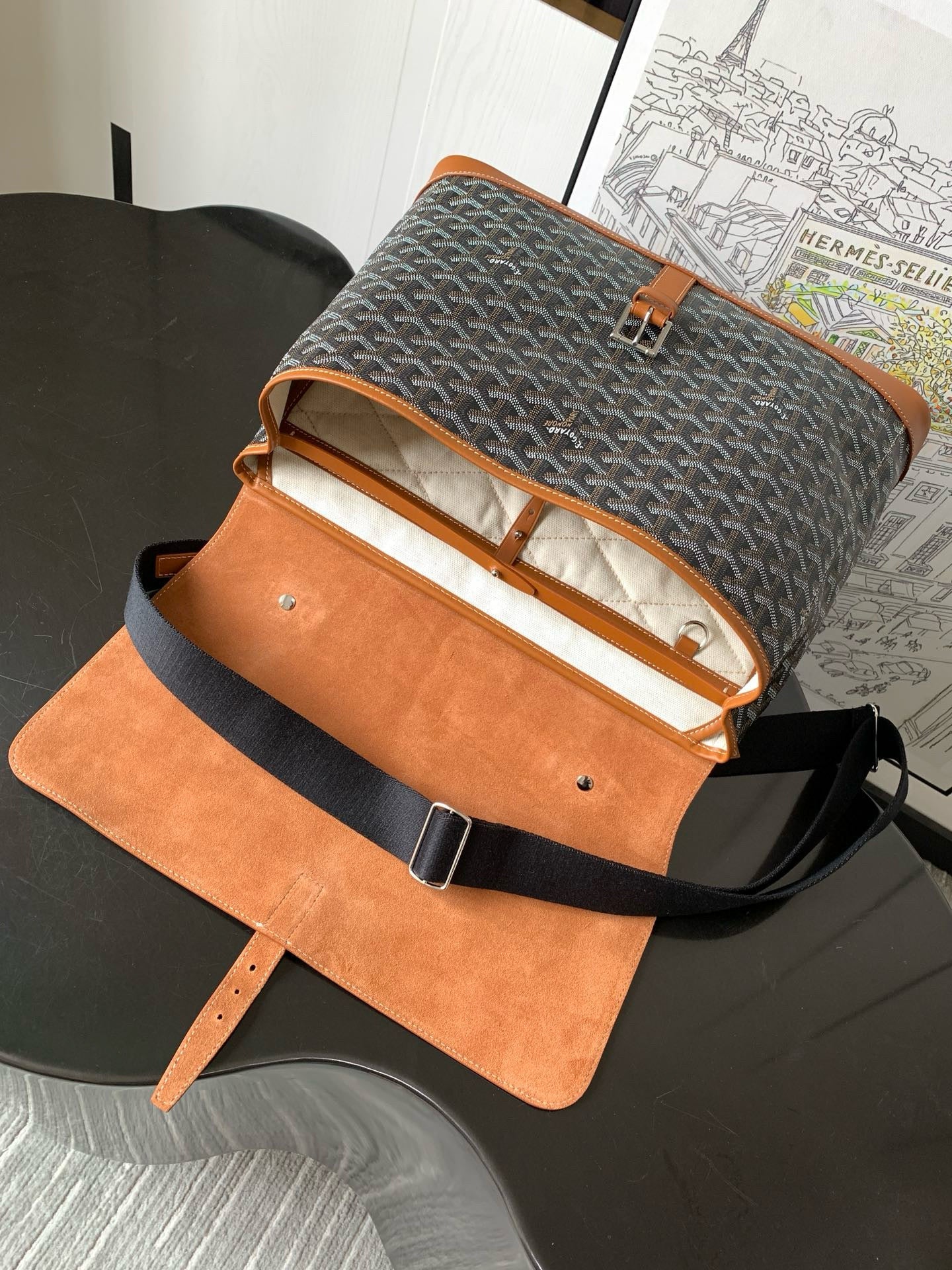 GYD Messenger Bag