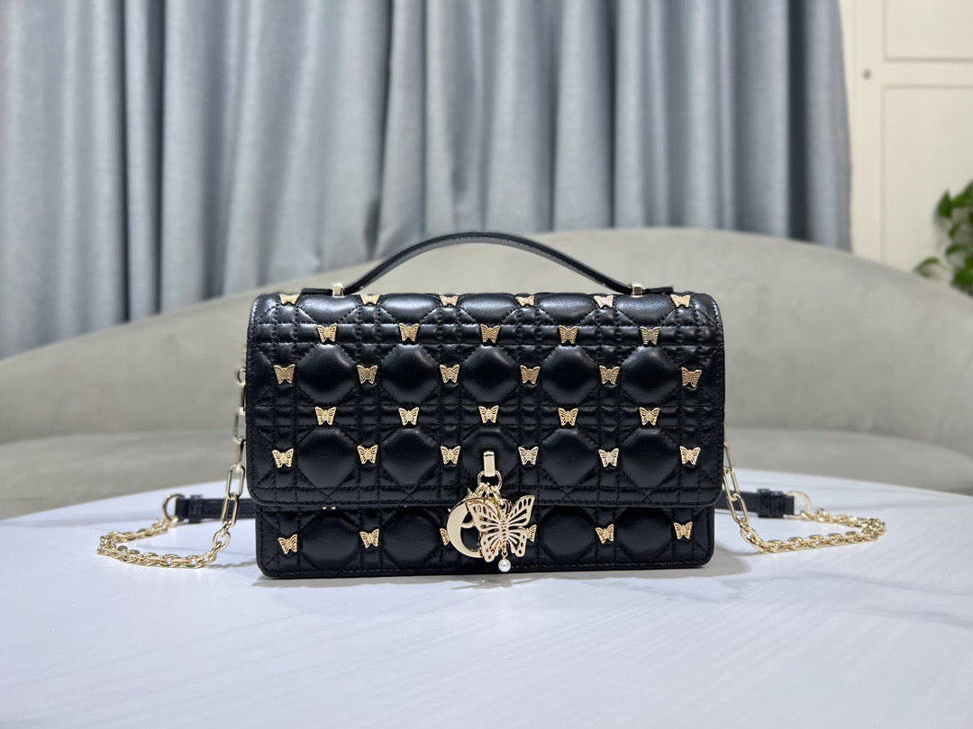 CD Miss Caro Hangbag