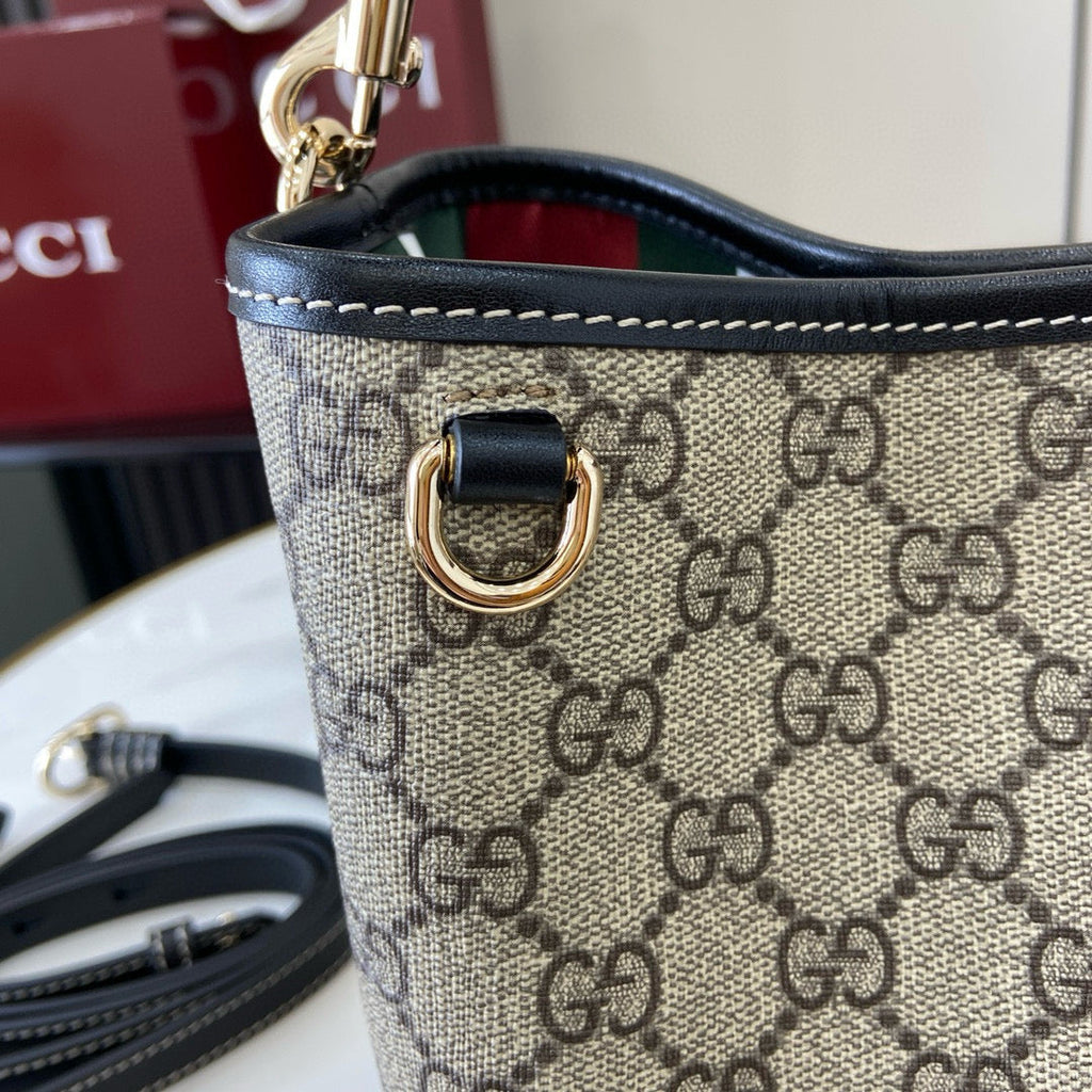 GC Mini Bucket