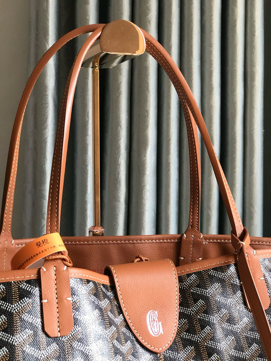 GYD Reversible Anjou