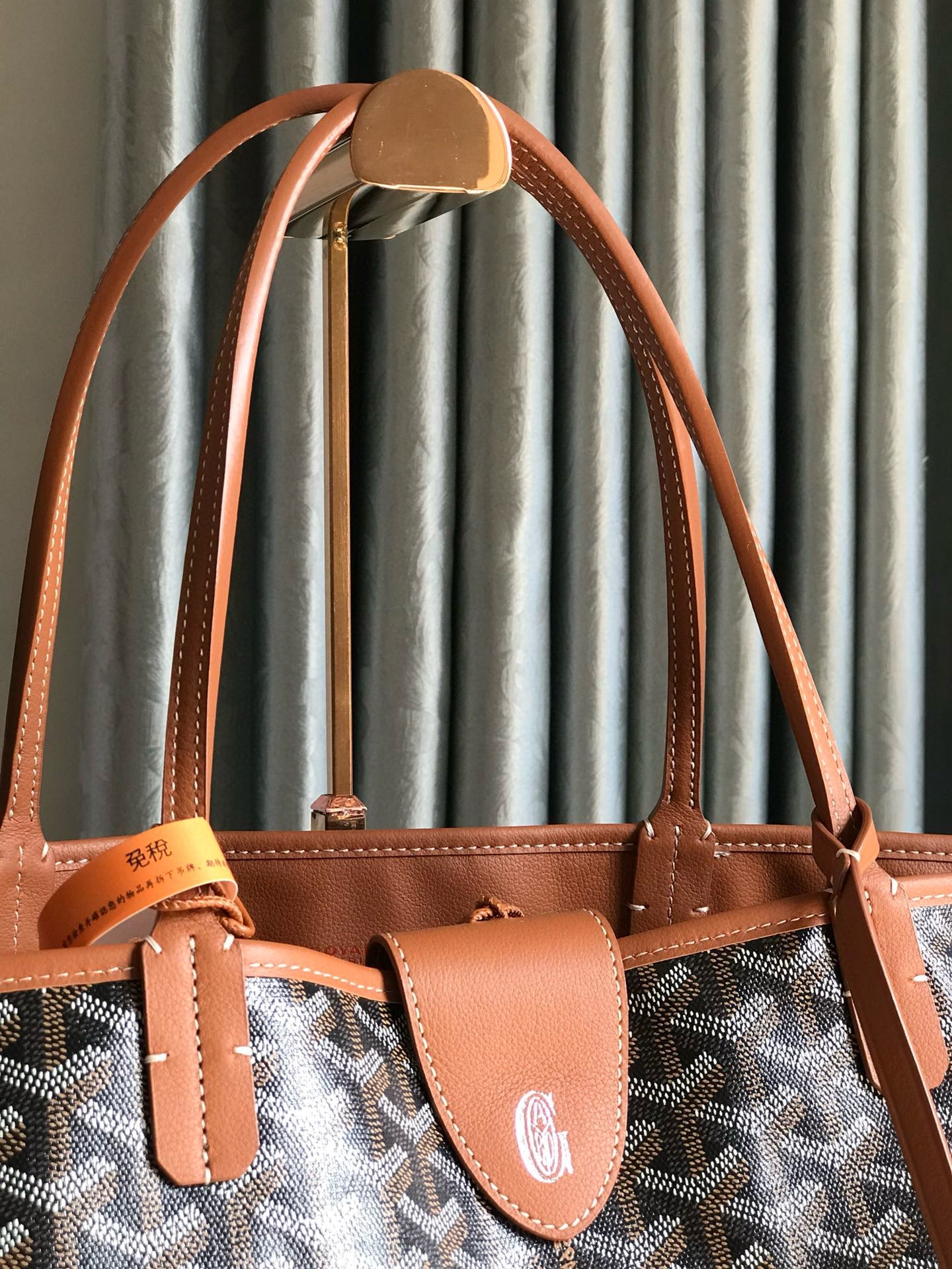 GYD Reversible Anjou