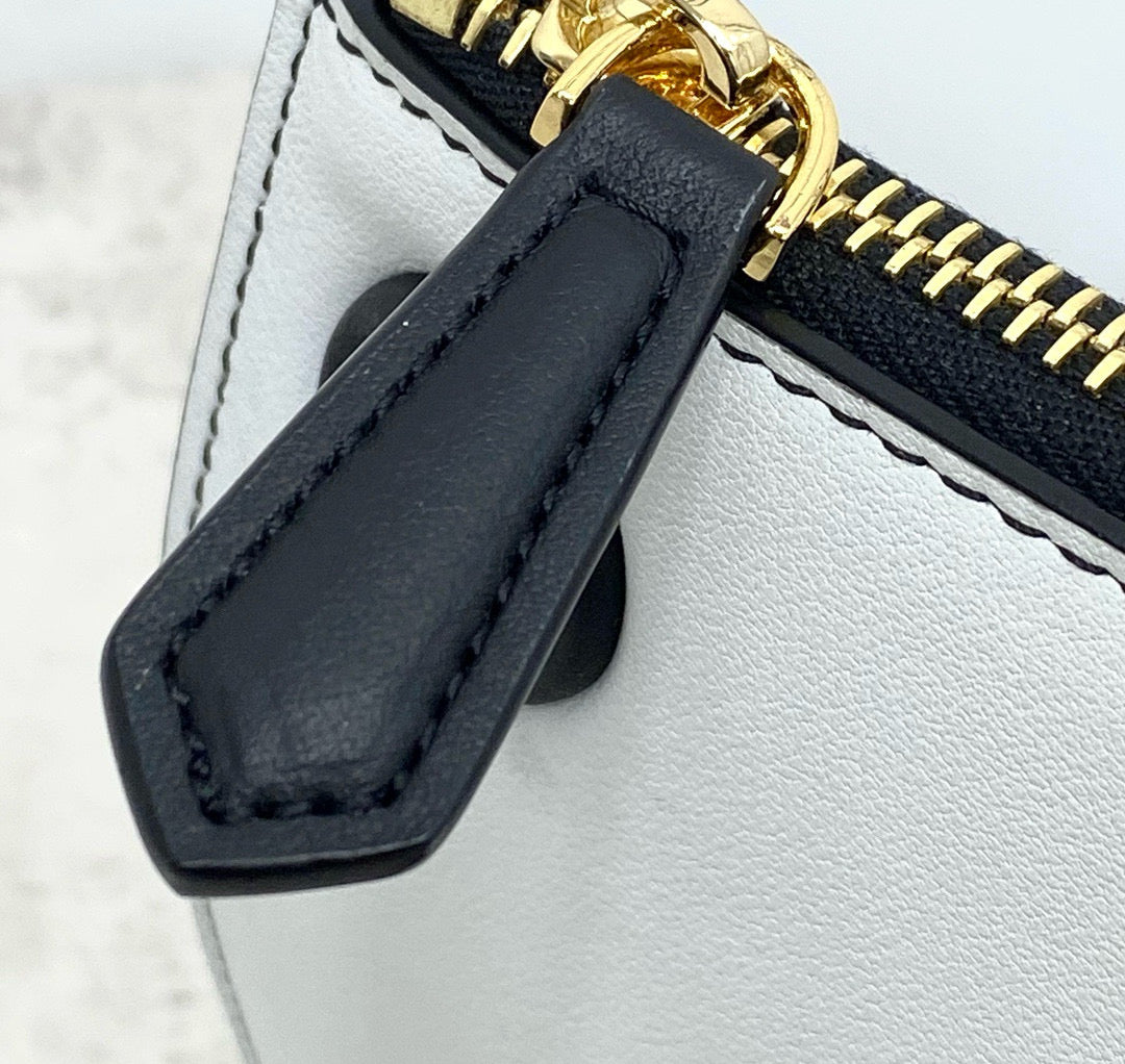 FD Clutch Bag