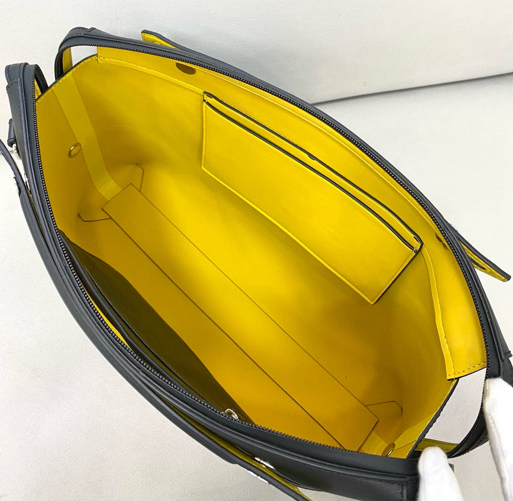 FD Messenger Bag
