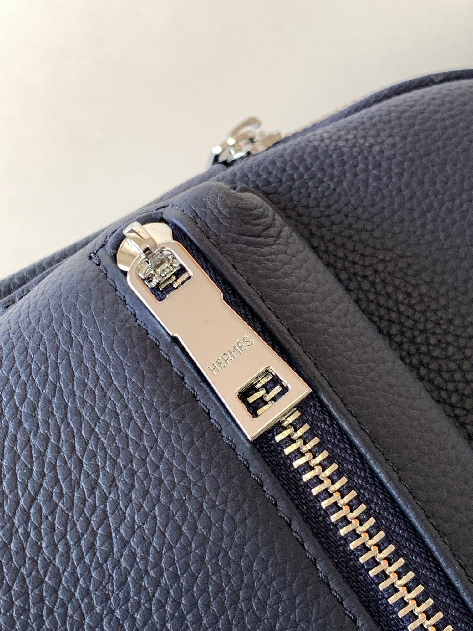 HMS Crossbody Bag