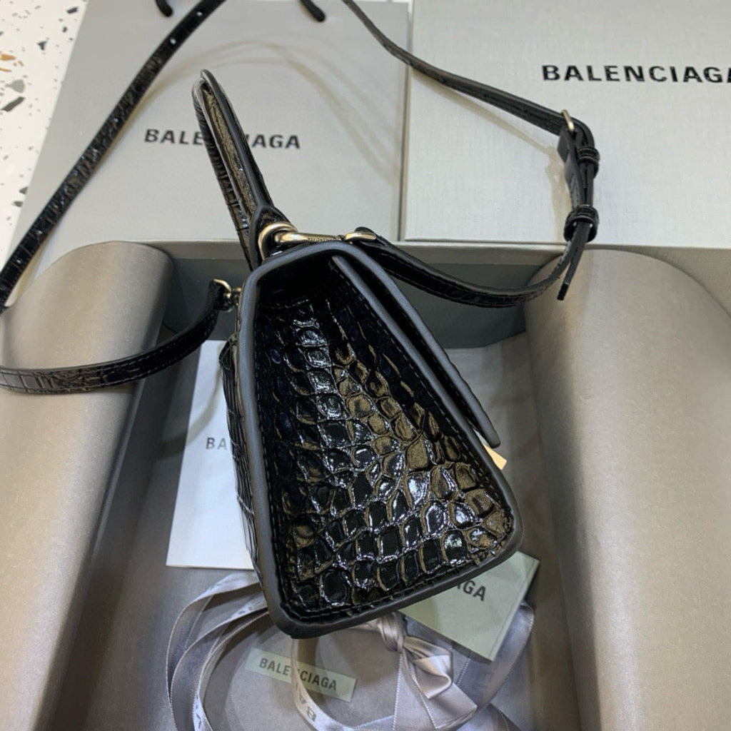 BLC Hourglass Mini