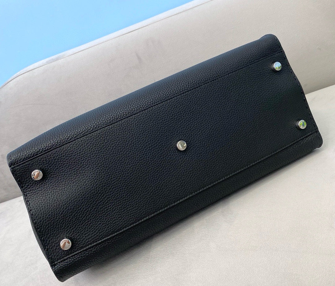 FD Peekaboo Bag
