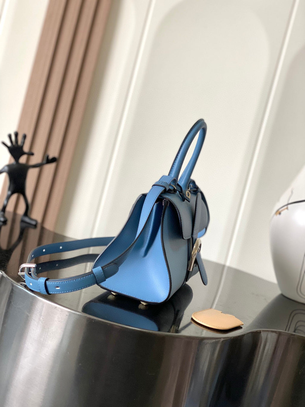 DLV Sling Bag