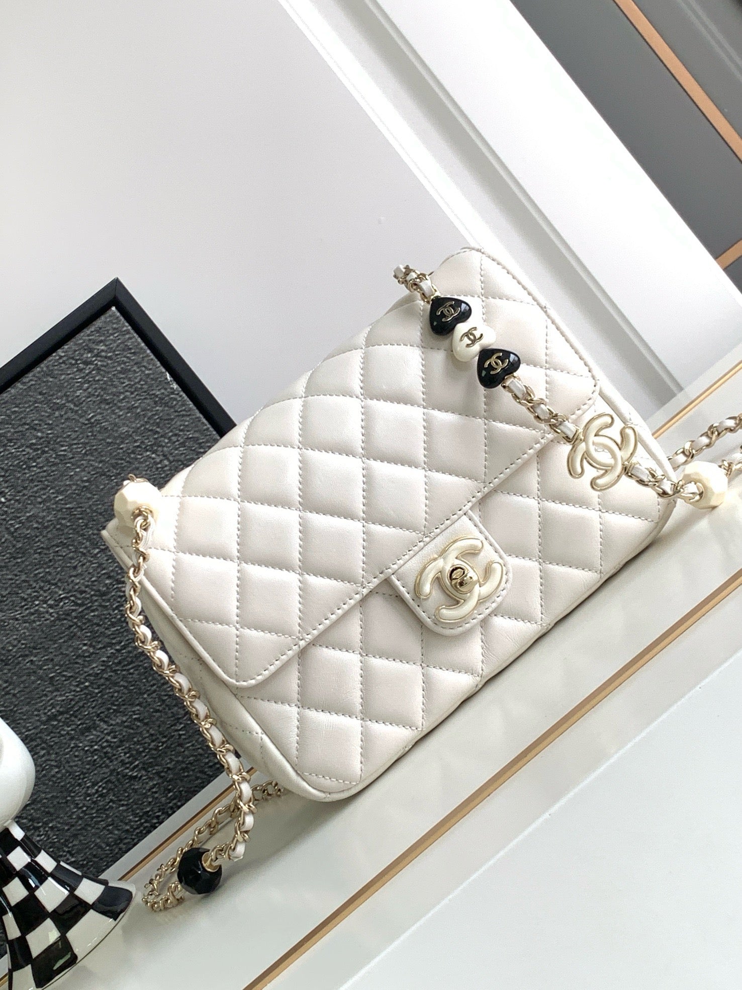 CNL 23K Flap Bag