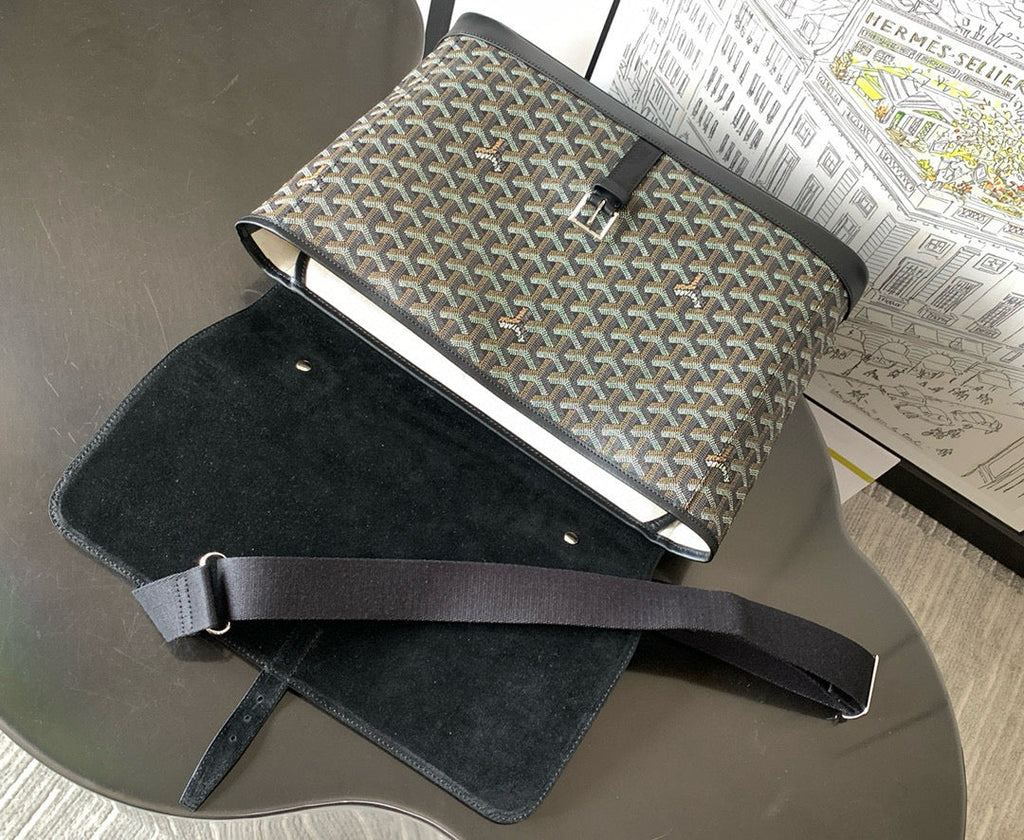 GYD Messenger Bag