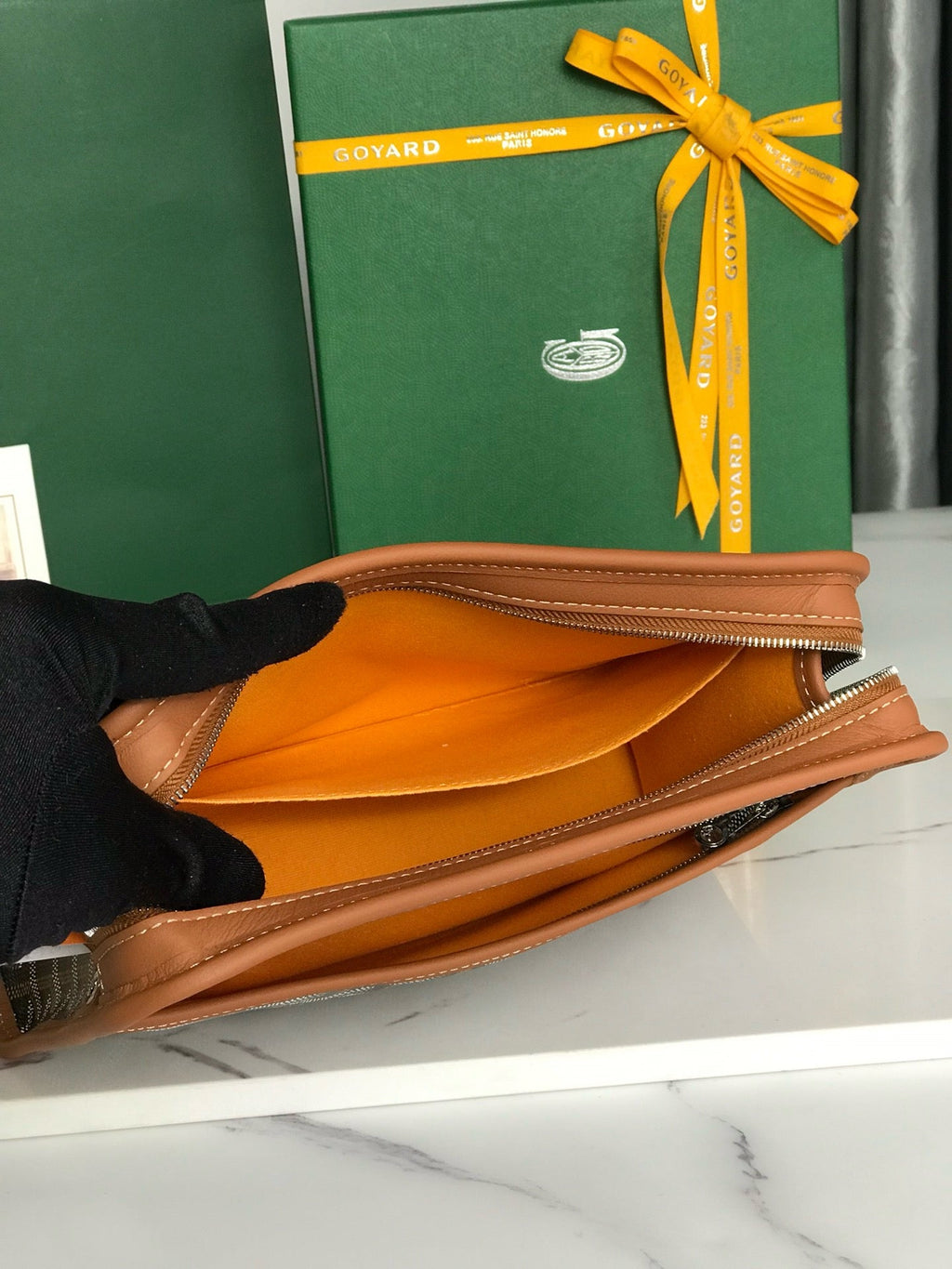 GYD Jouvence Toiletry Bag