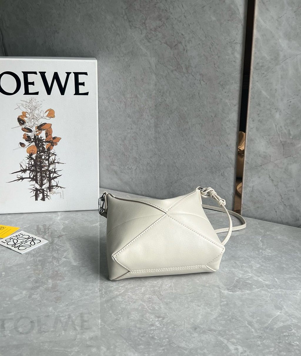LW Puzzle Fold