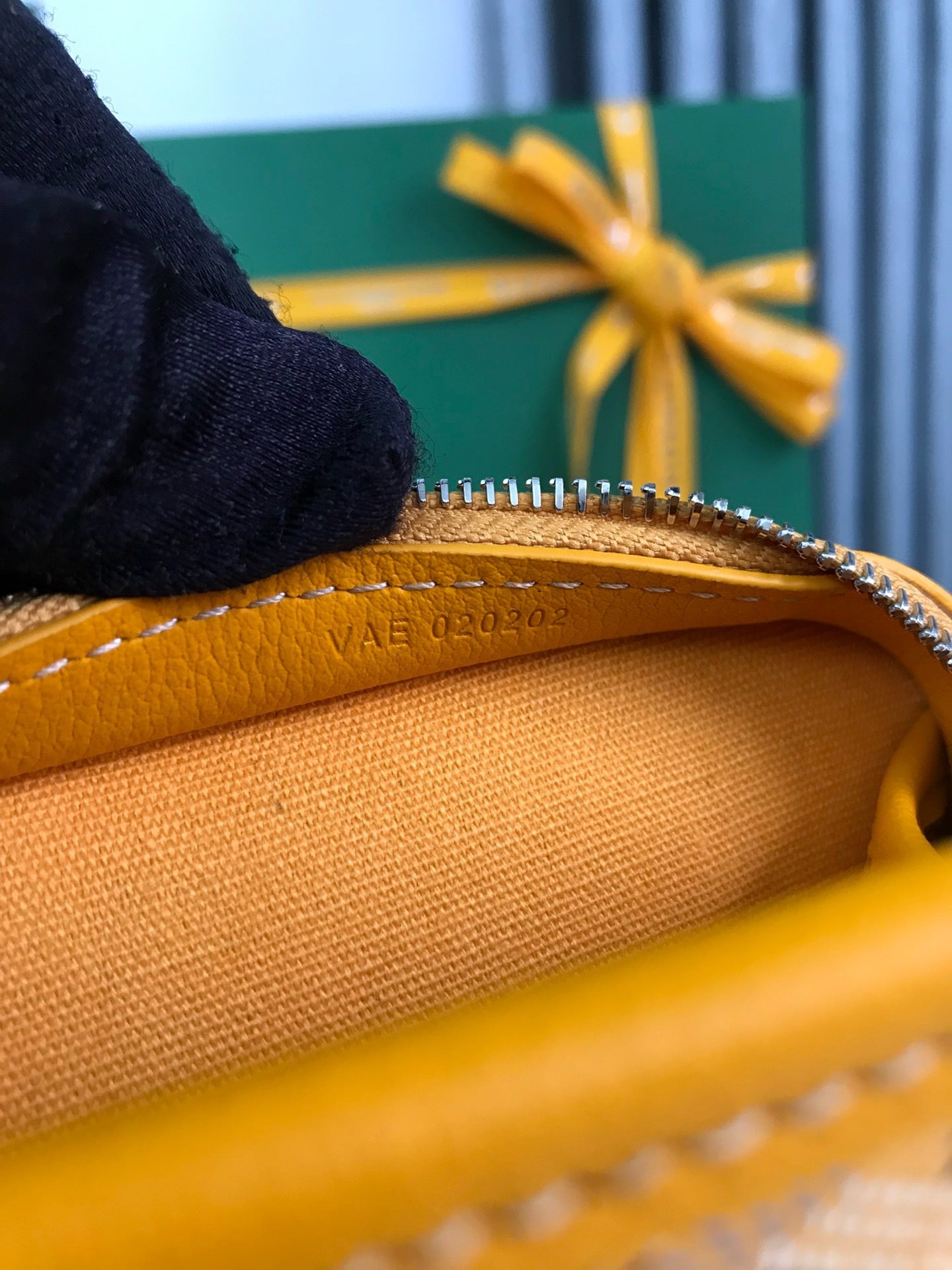 GYD Jouvence Toiletry Bag