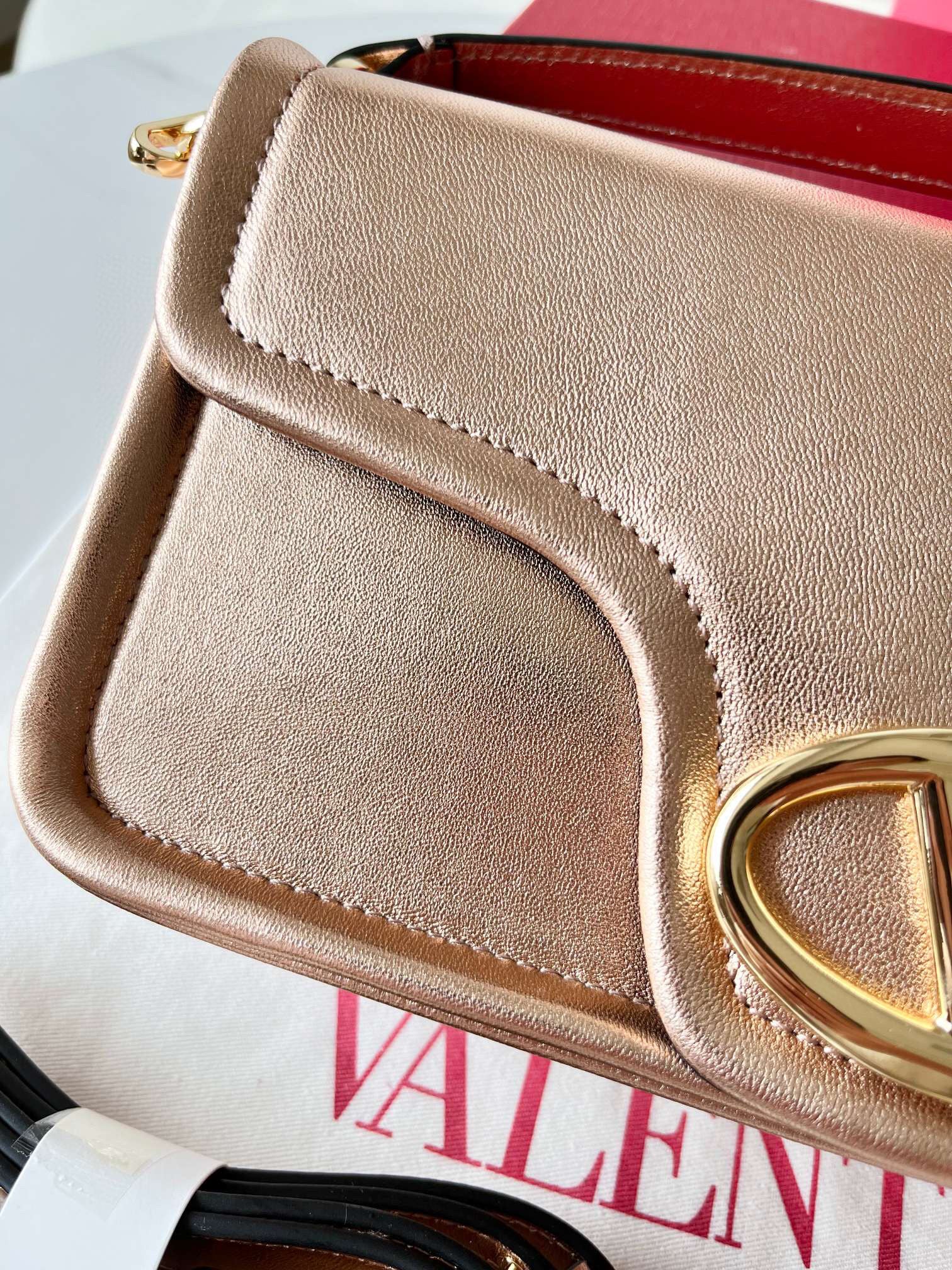 VLT Sling Bag