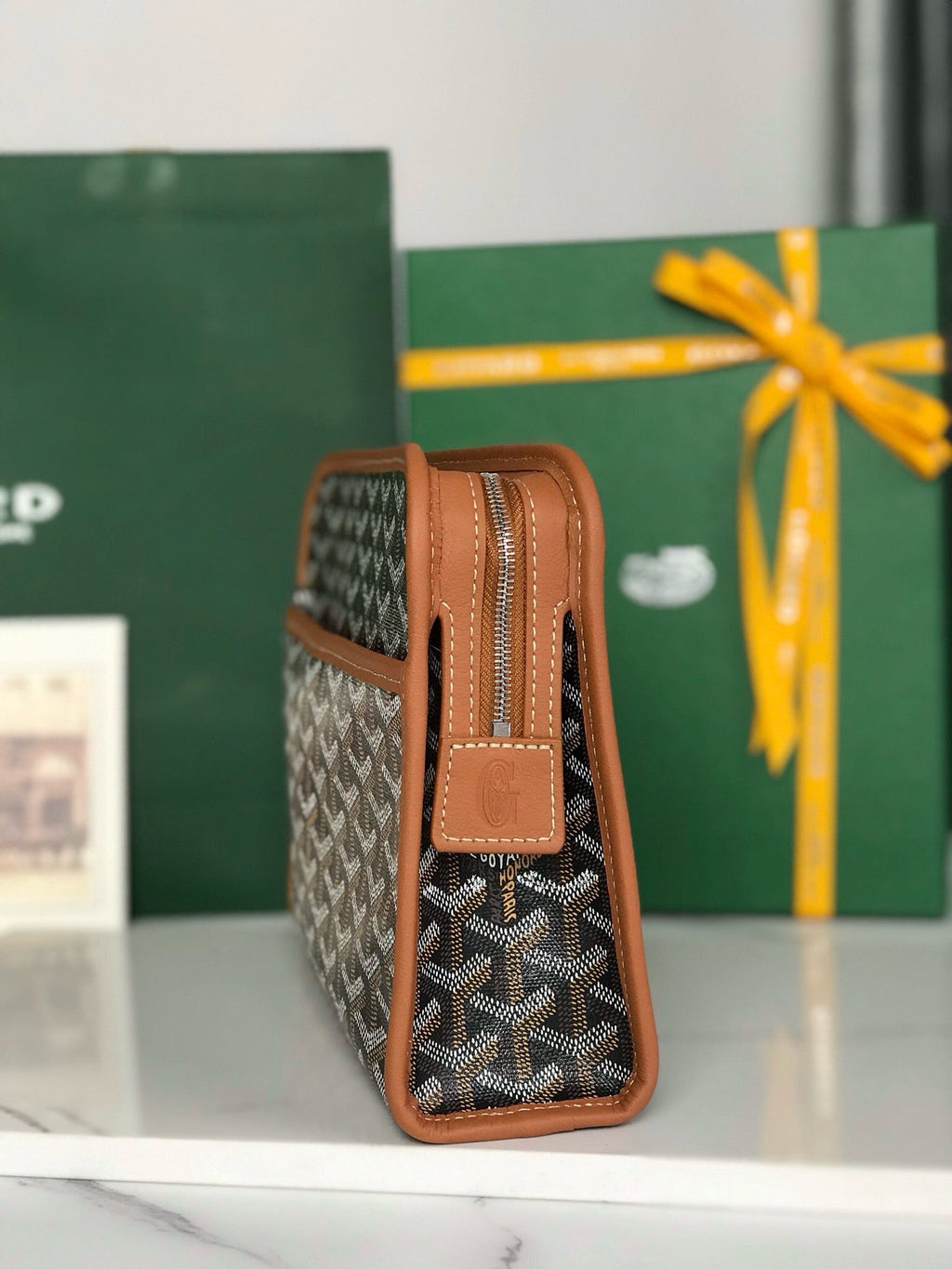 GYD Jouvence Toiletry Bag