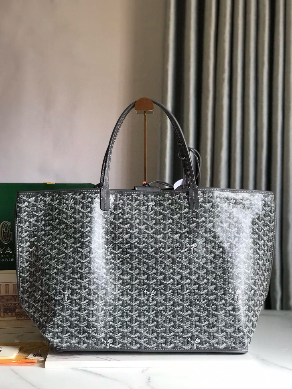 GYD Reversible Anjou