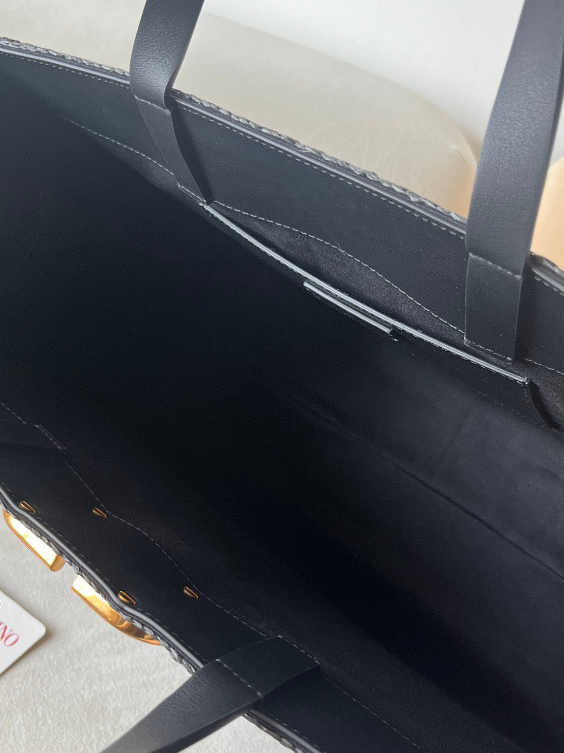 VLT Handbag