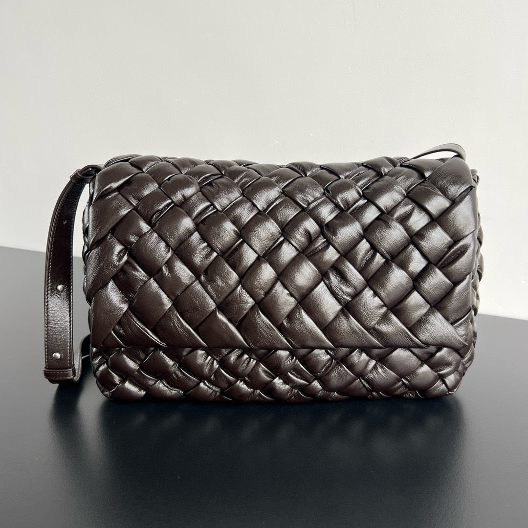 BTV Rumple Messenger Bag