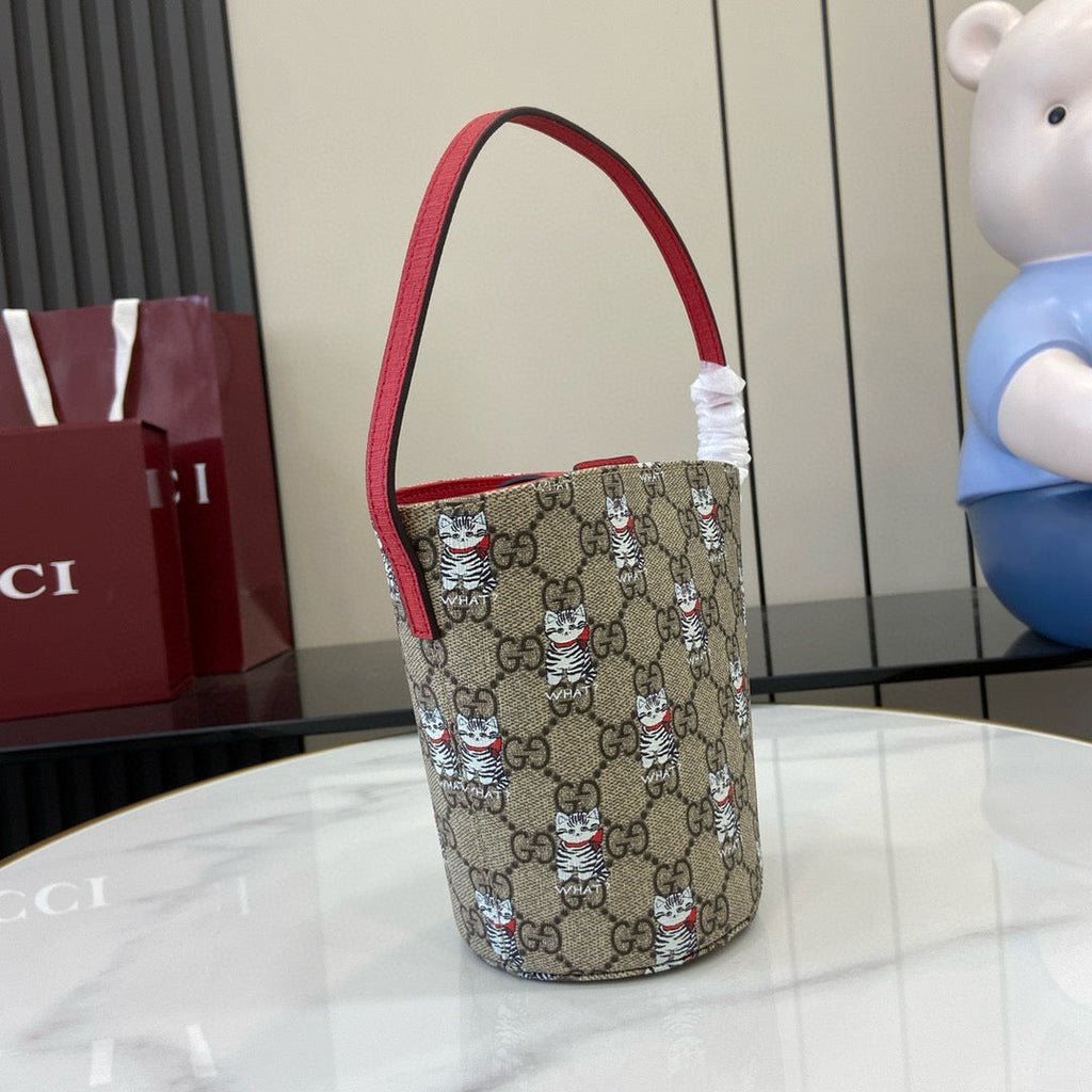 GC Bucket Bag
