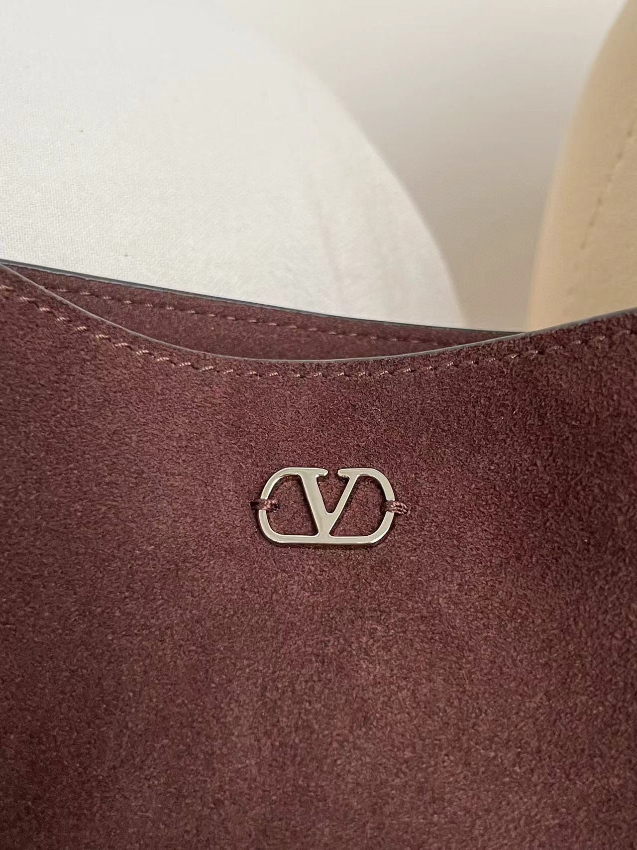 VLT Sling Bag