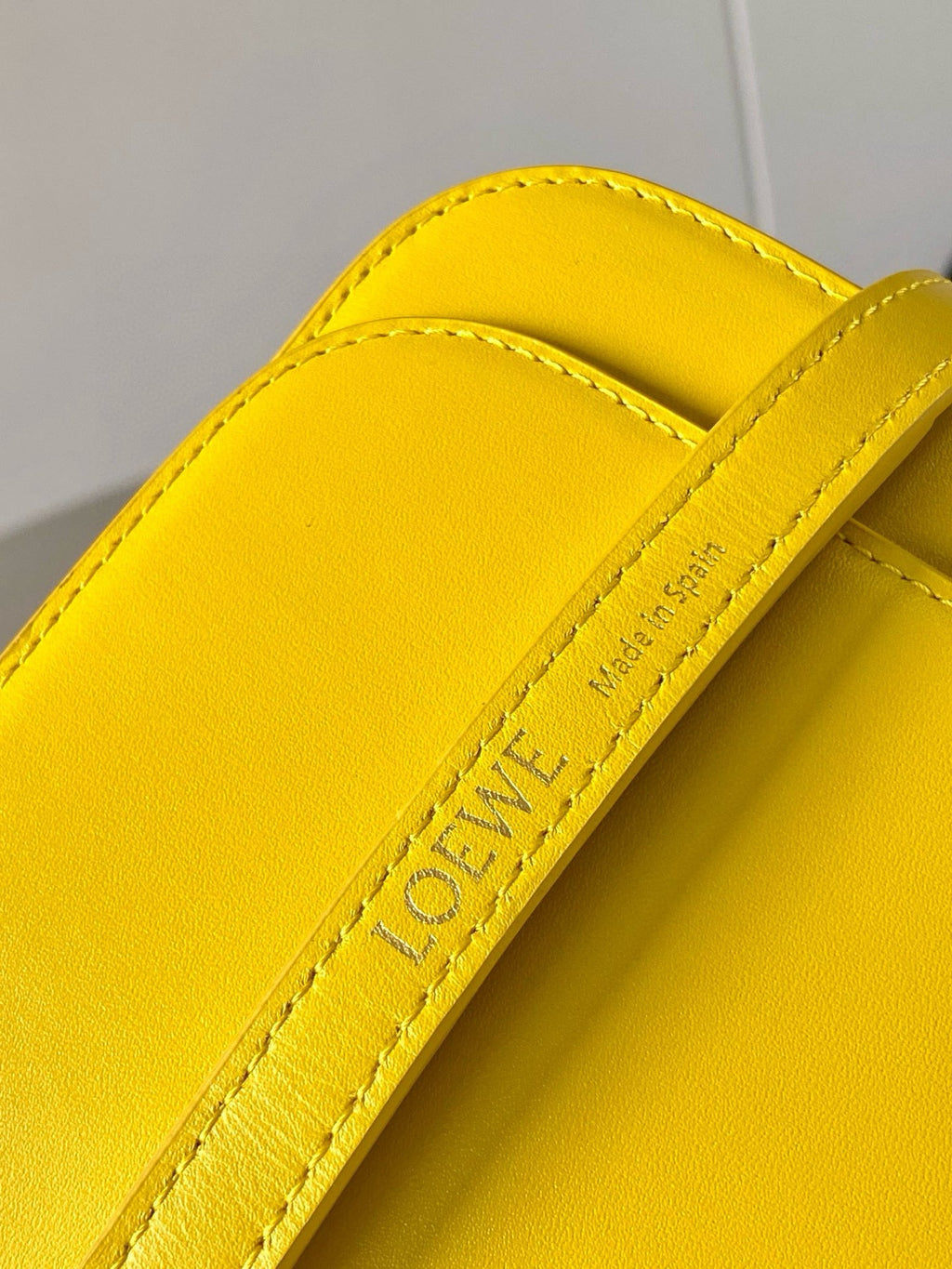 LW Goya Leather