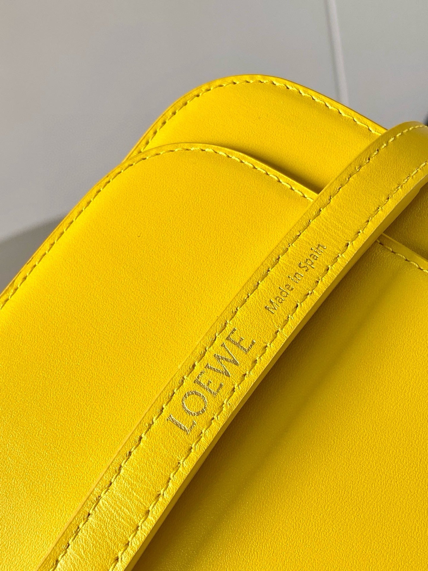LW Goya Leather