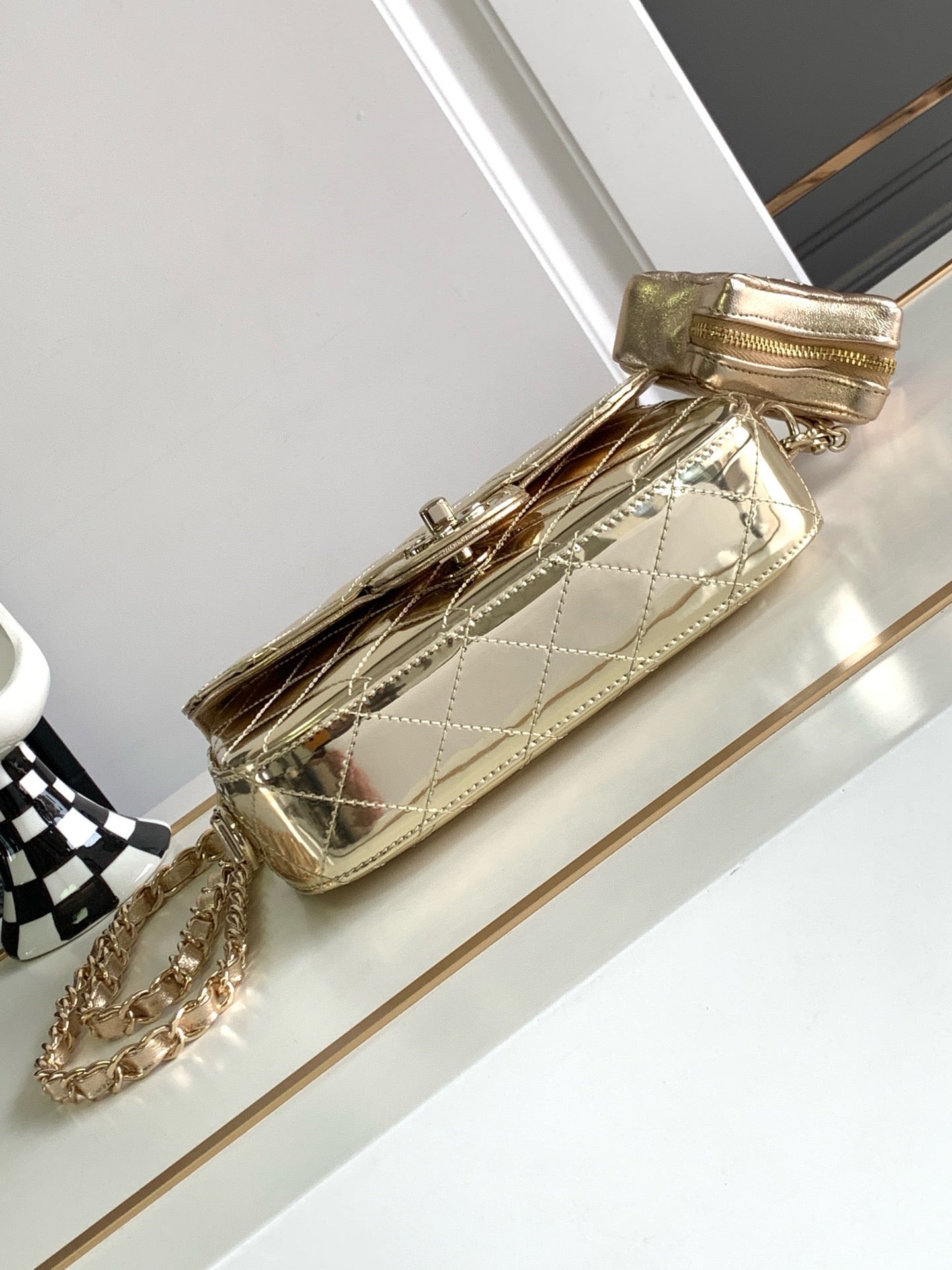CNL 24C Flap Mini Bag