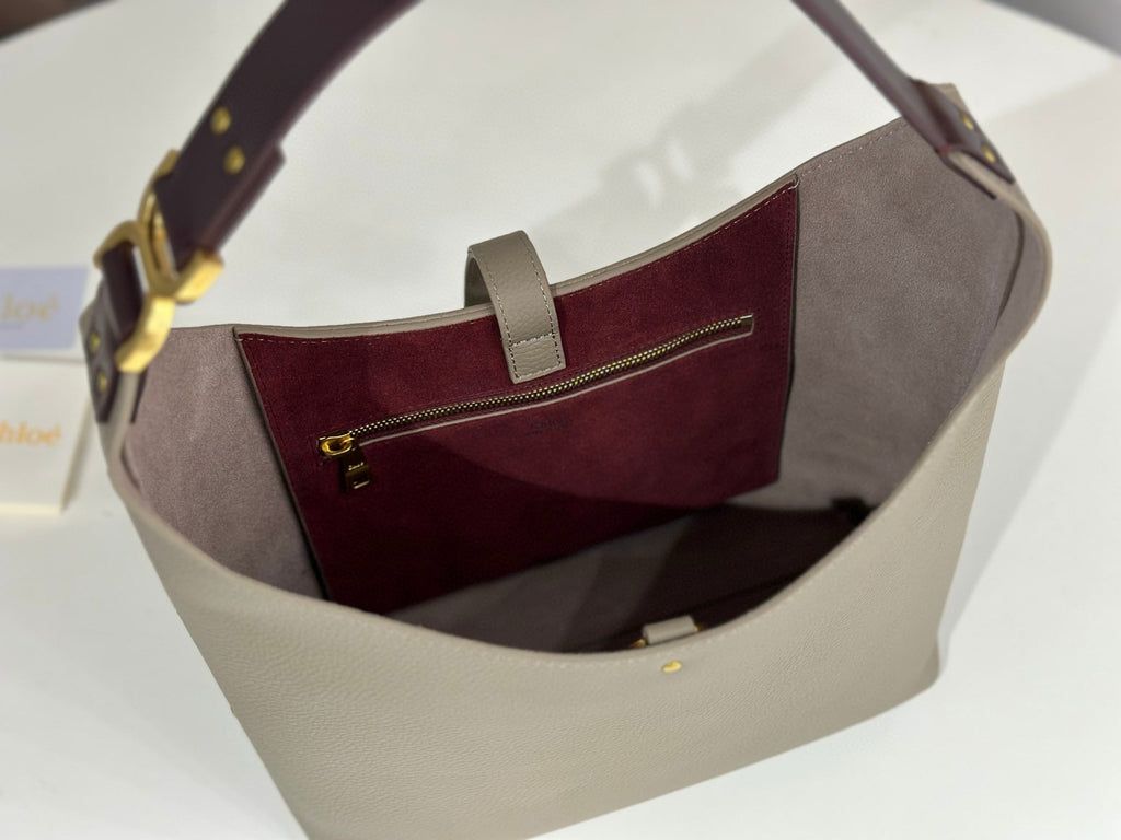 CHL Marcie Hobo
