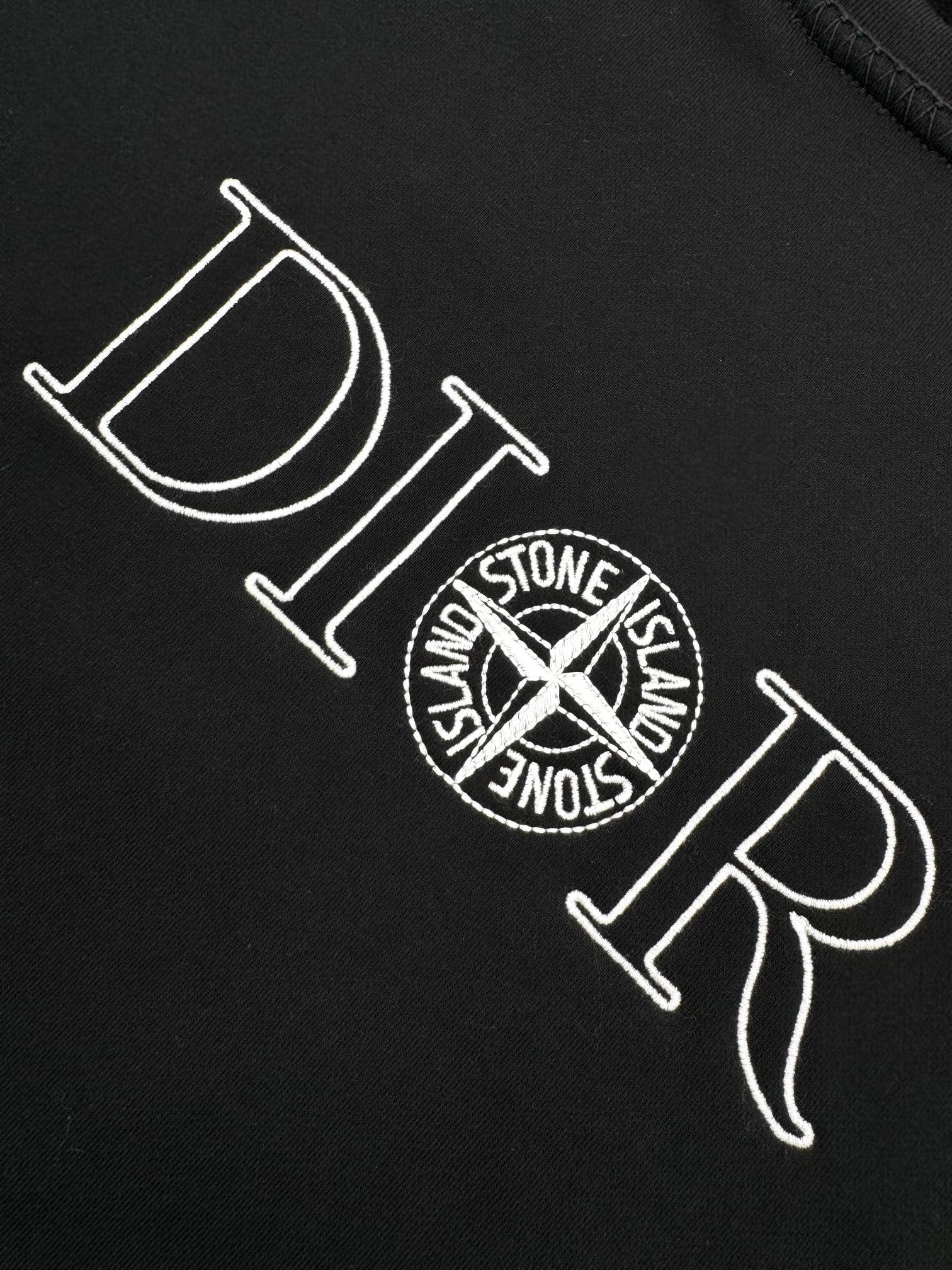 CD Sweater