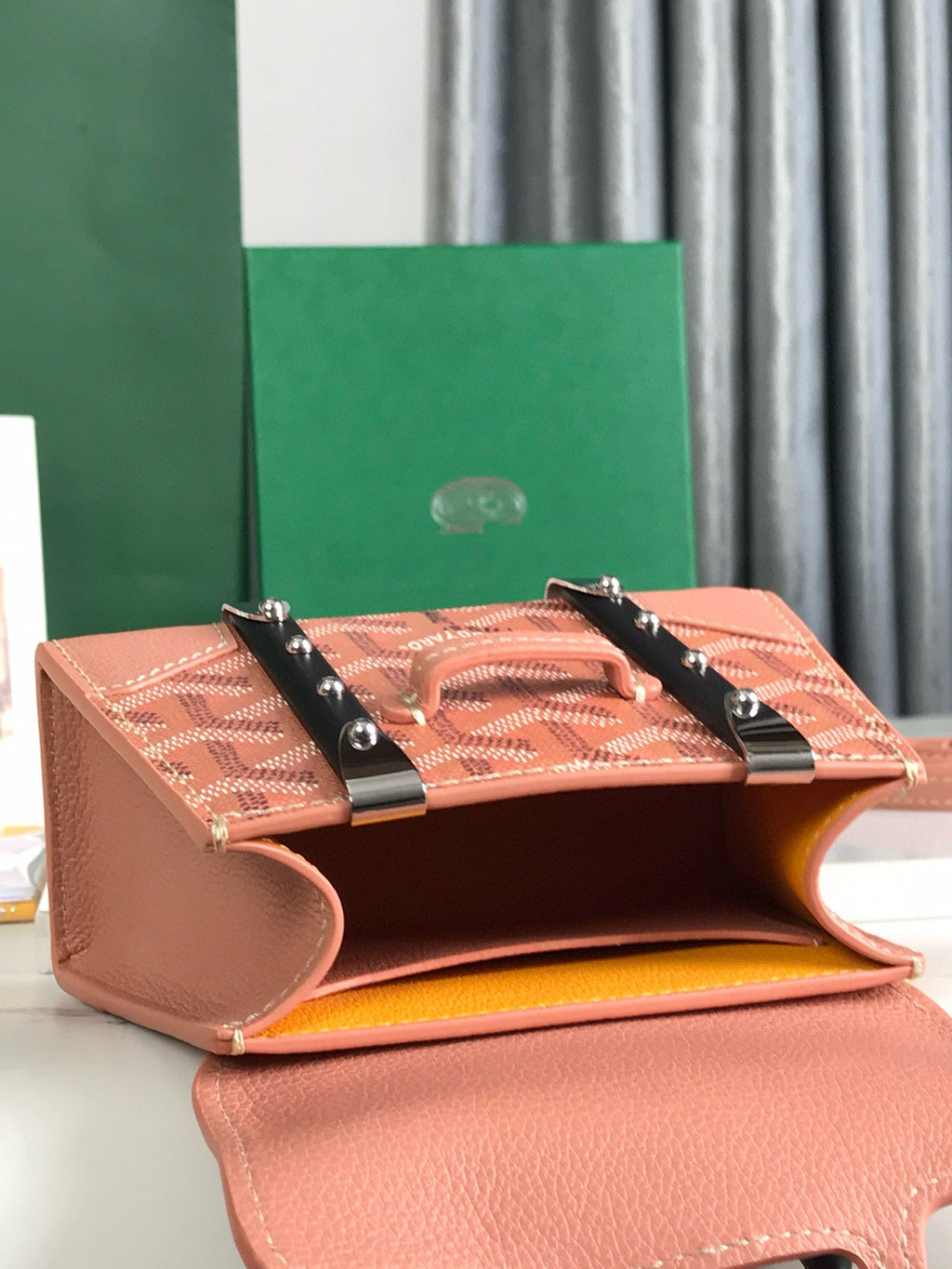 GYD Rouette Bag