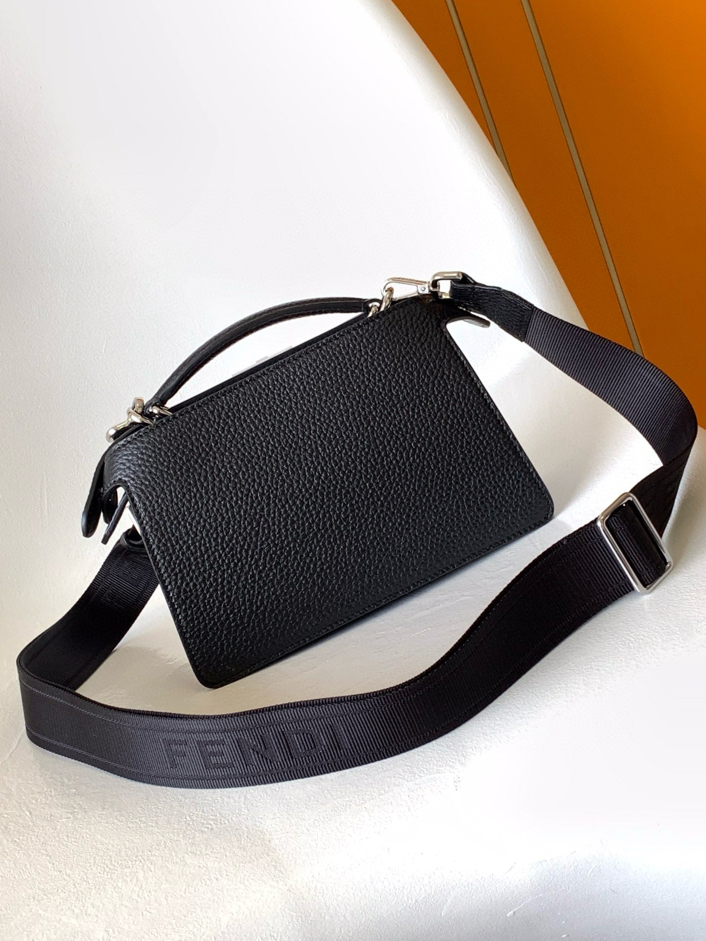 FD Peekaboo Bag